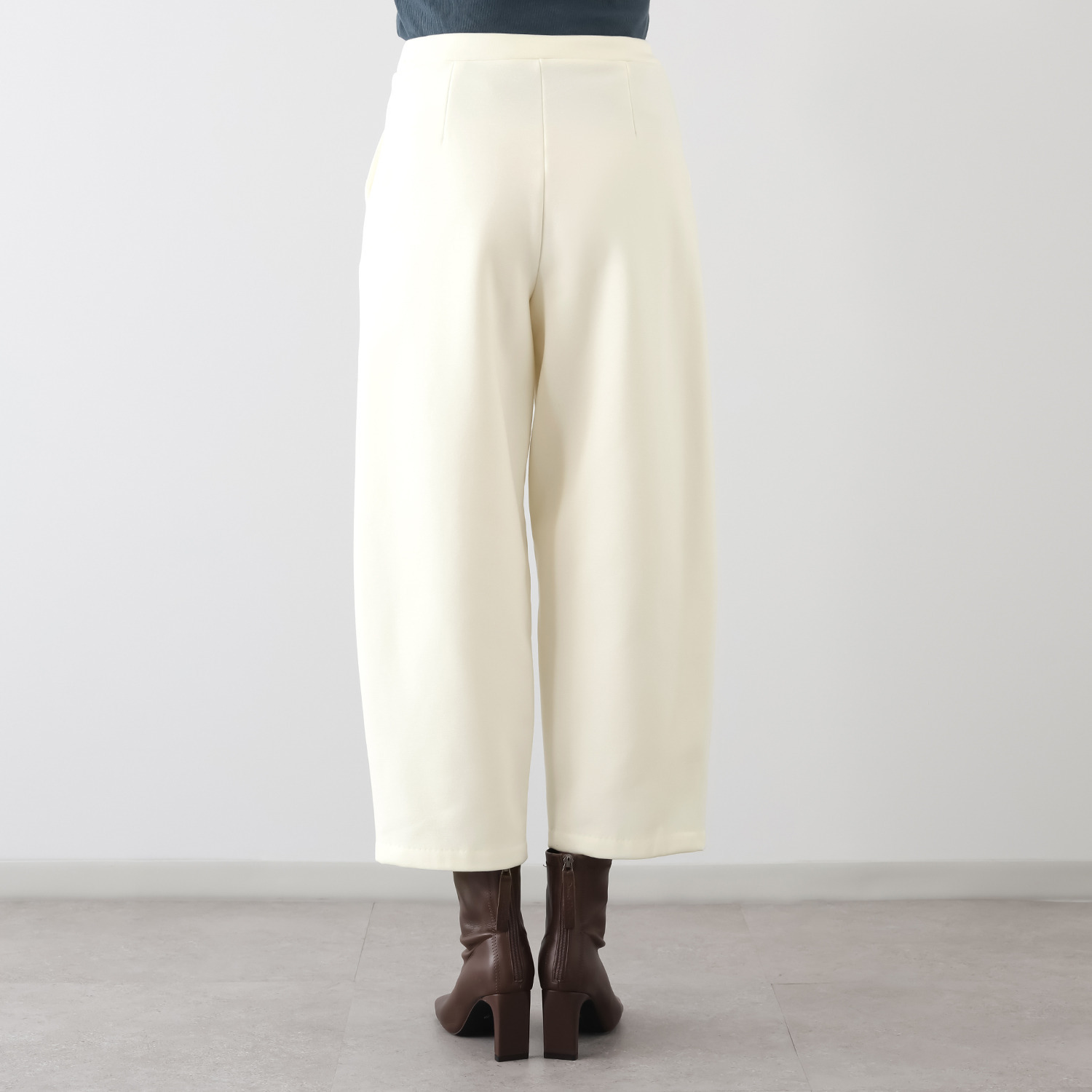 アンダモン 吸湿発熱・吸放湿 裏起毛 ベイカーバレルパンツ ＜ユニセックス＞