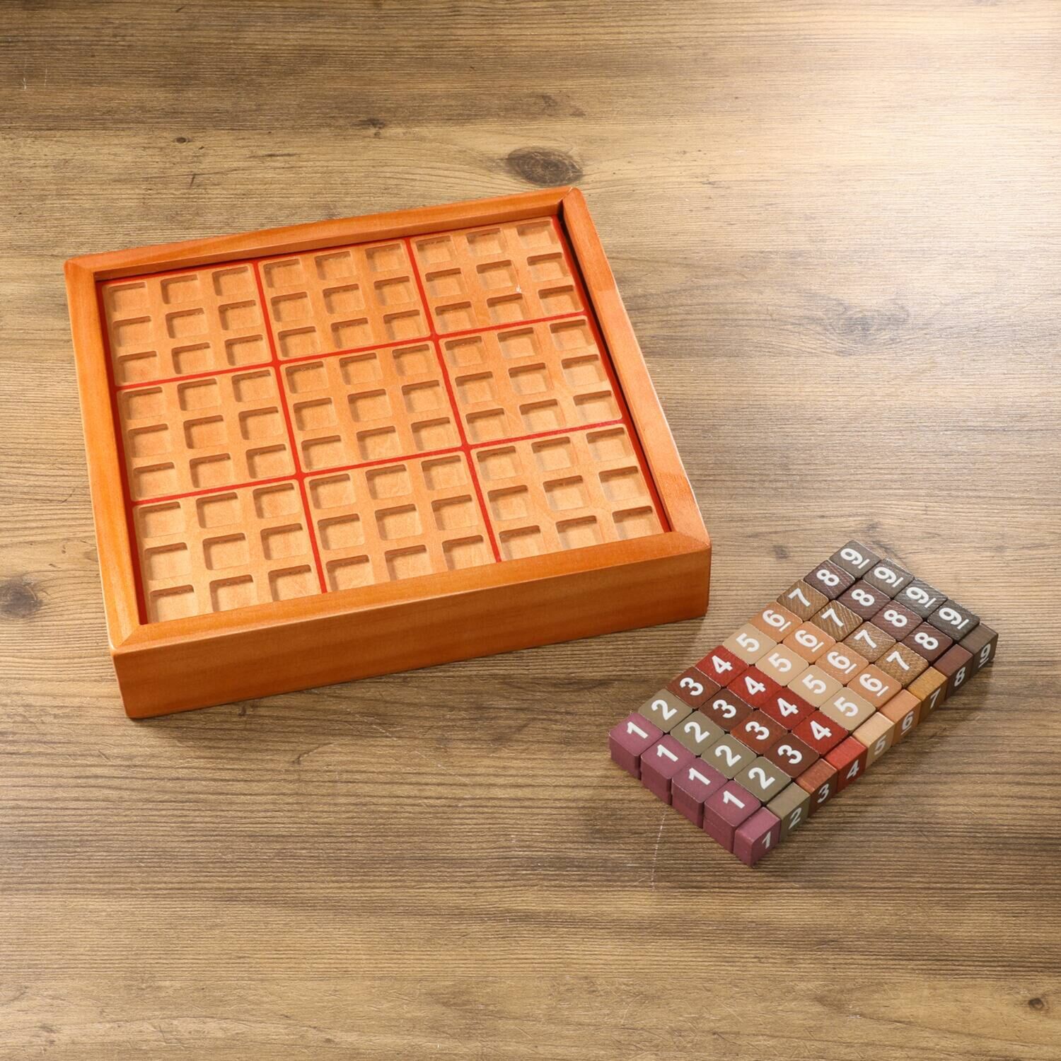 天然木の温もりを感じ 立体的パズルを楽しむ ココロの積み木 ナンプレボードＤＸ