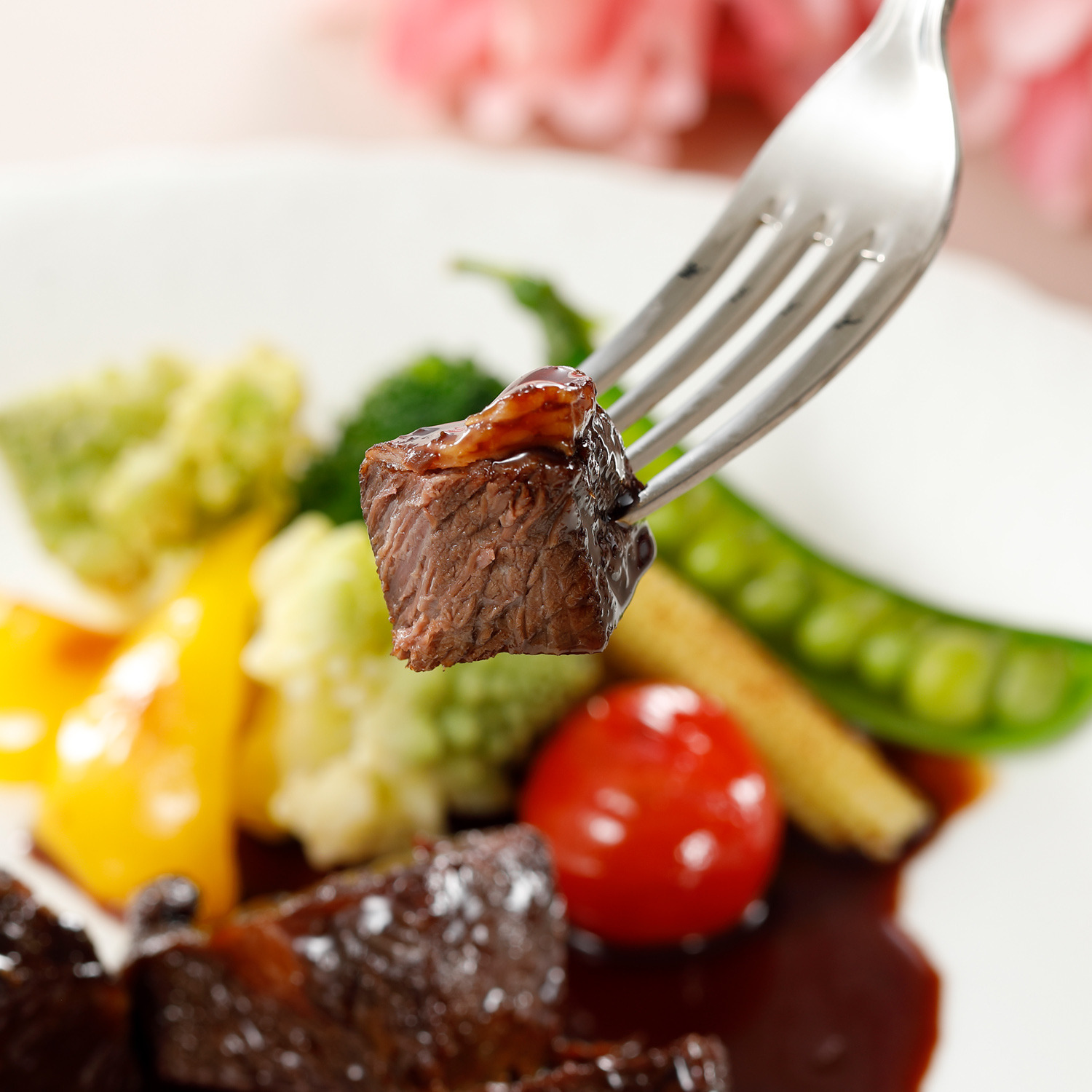 鎌倉フレンチ ミッシェルナカジマ 牛頬肉のビロード煮