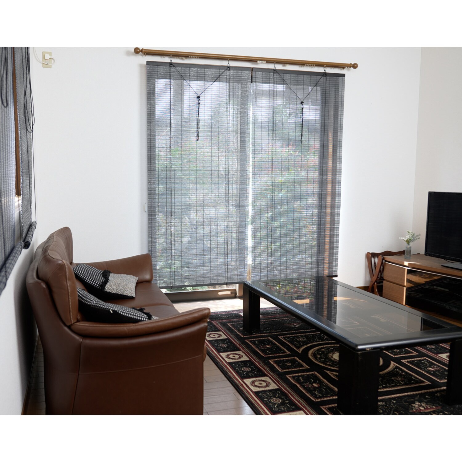 クラレトレーディングと 倉敷の老舗簾工場との 共同開発 モダンな遮熱すだれ ２本セット