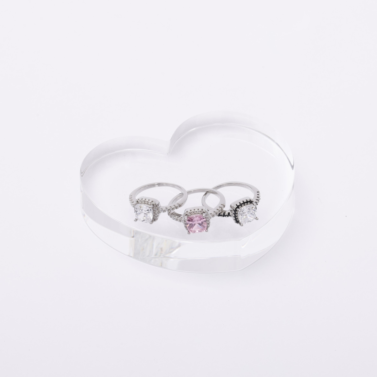 ダンスウィズビジュー エブリデイ カジュアルジュエリー 大粒ＣＺ クッションカットリング