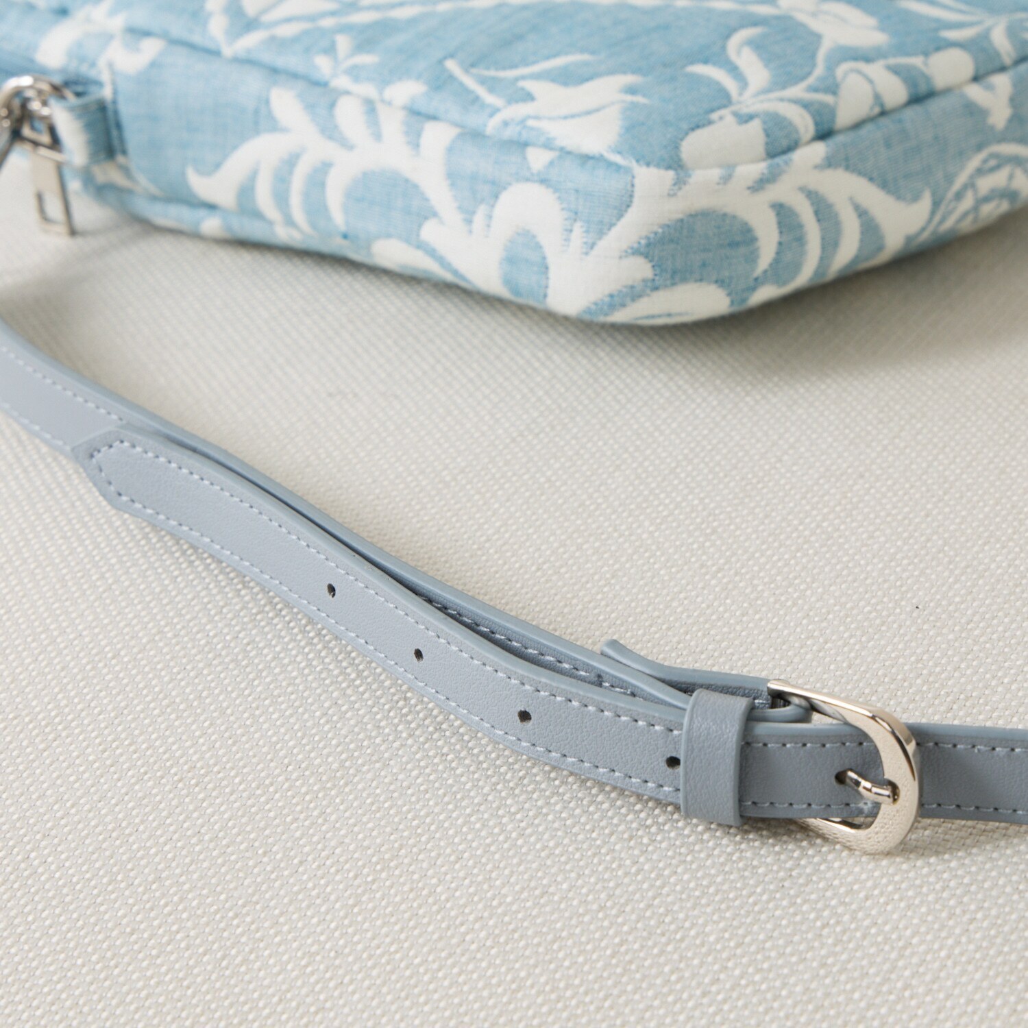 スワトウ刺しゅう協会認定 ジャガード織 デザインポシェット