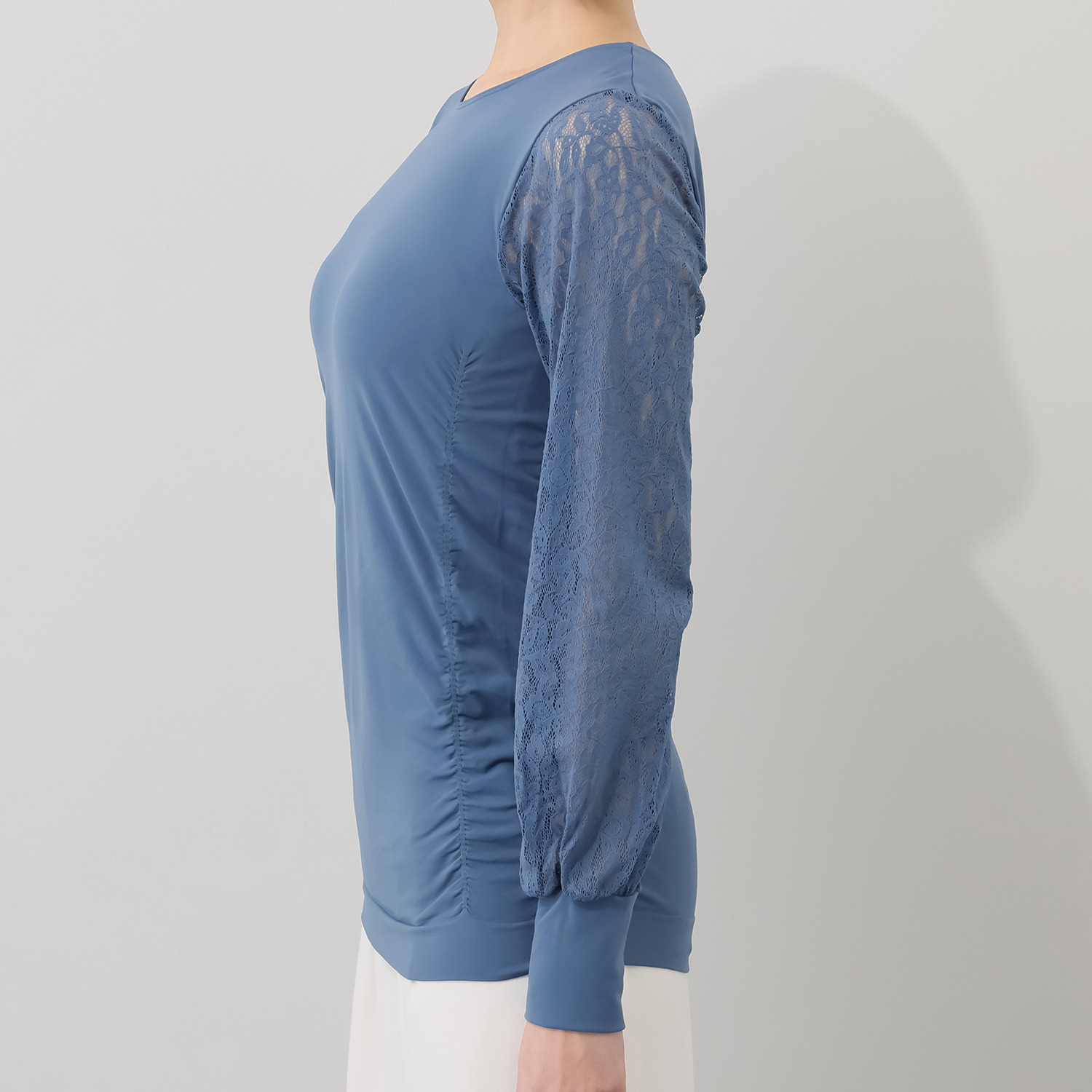 ドルチェ　ドンナ イタリア製 ストレッチレーススリーブ サイドギャザー ラウンドネック プルオーバー