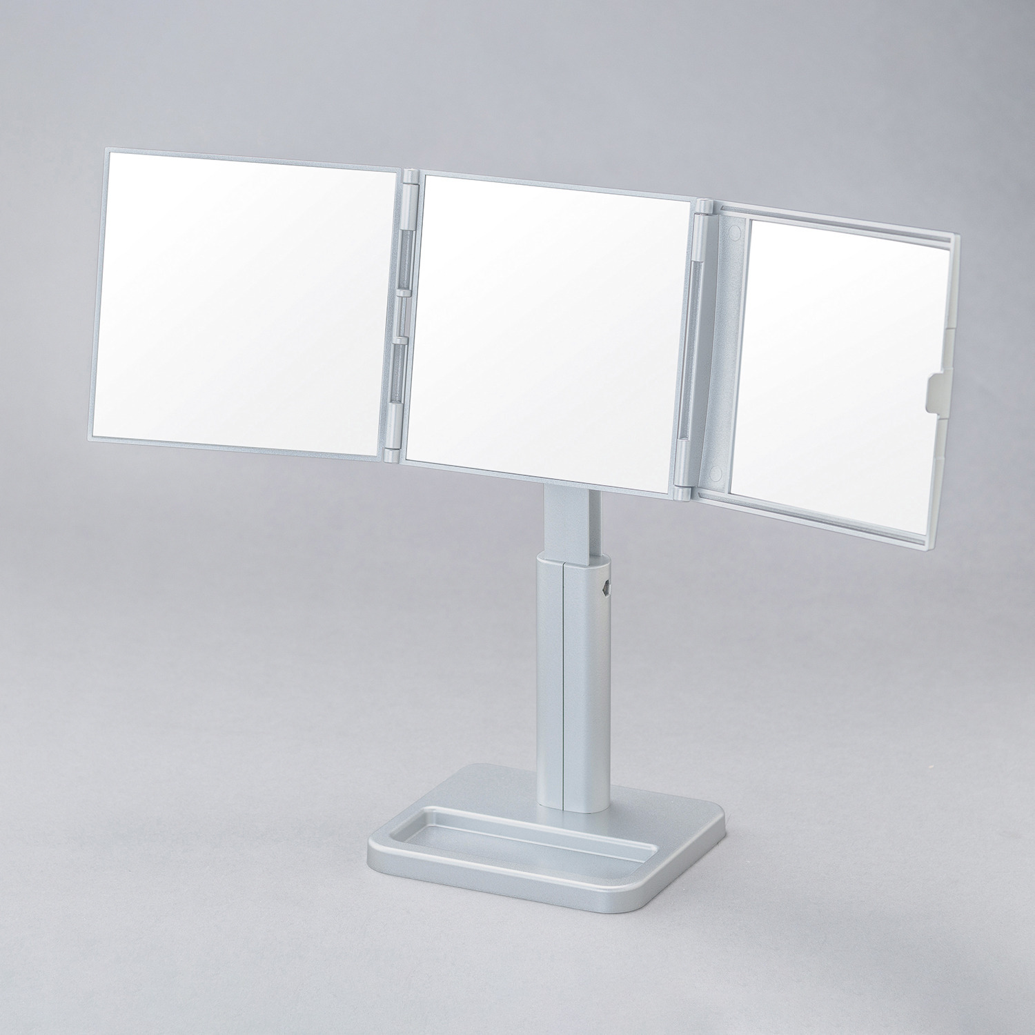 ホリウチミラーの自信作！ 様々な角度から 自分を確認でき ２倍拡大鏡もついた三面鏡 ナピュア スタイリング スタンドミラー