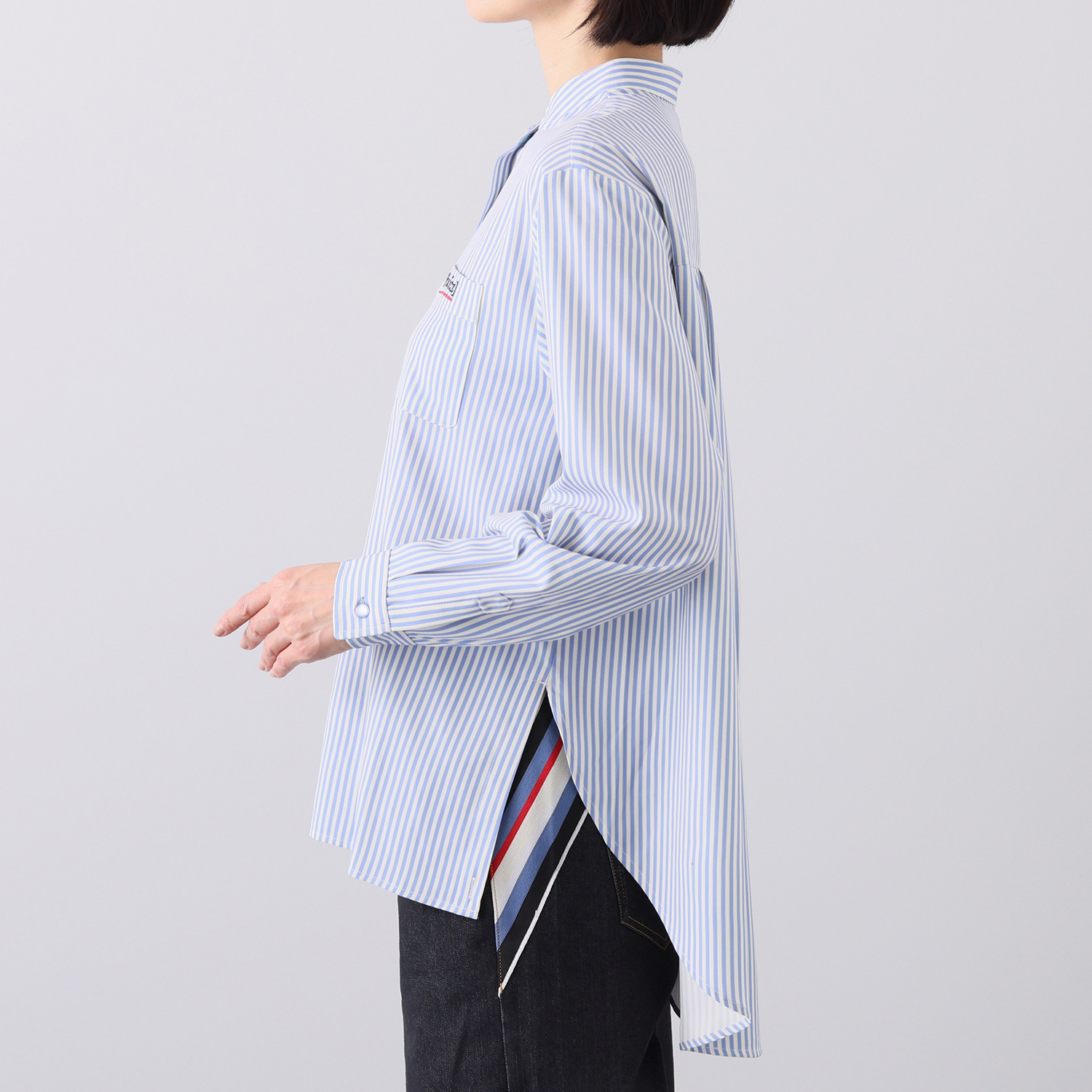 イクシーズ シルエット変化を楽しむ シャツチュニック
