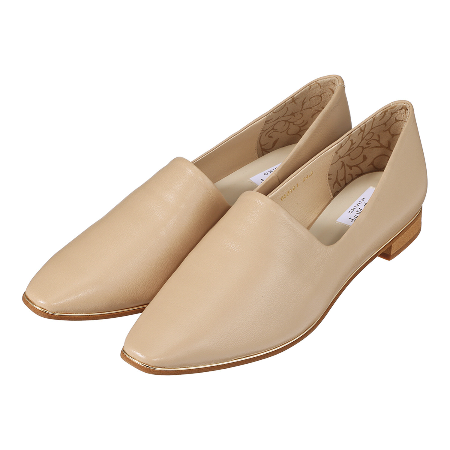 卑弥呼 ＜日本製＞はっ水本革 メタルライン フラットパンプス