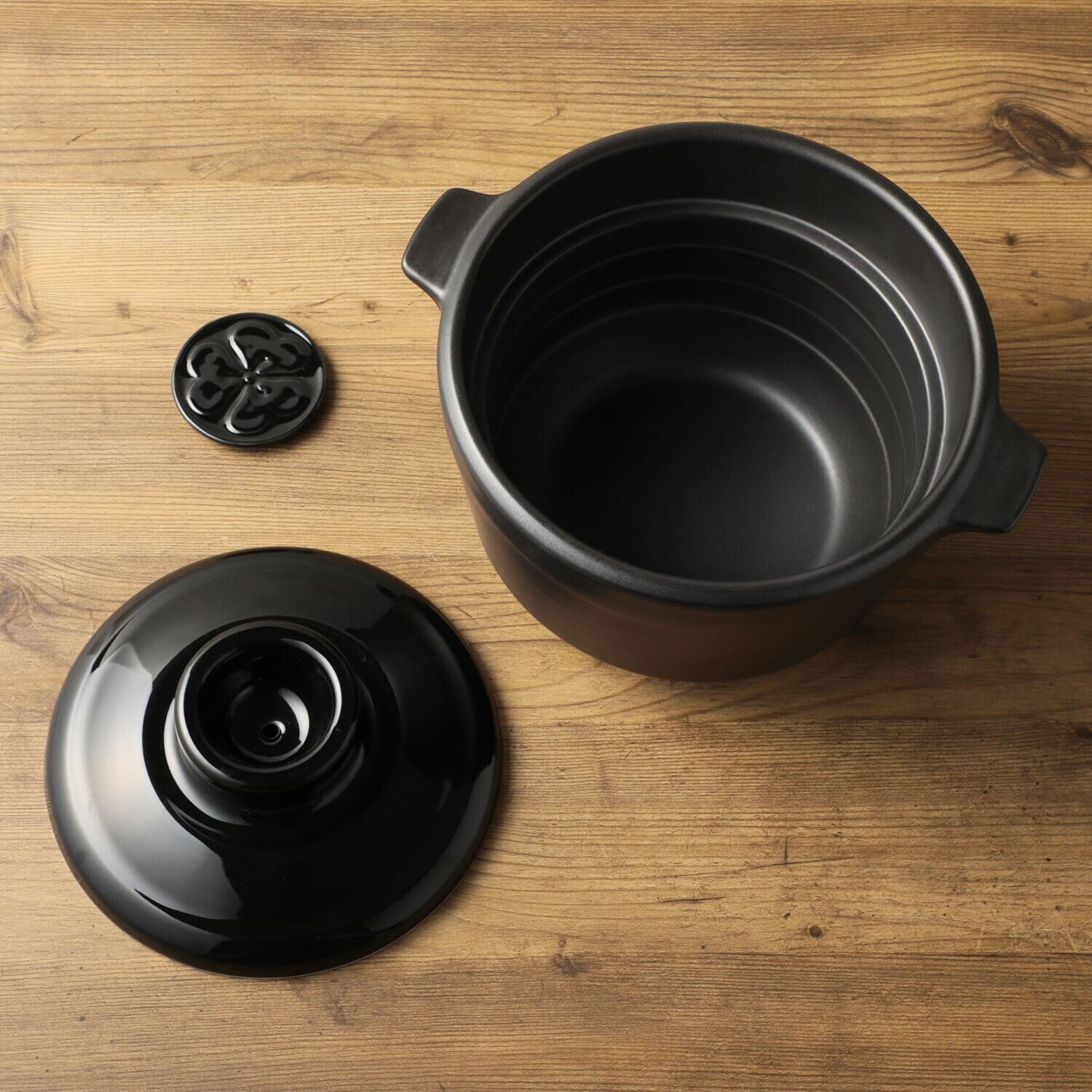 火加減いらず 吹きこぼれなく炊ける 有田焼　究極のごはん鍋 ＨＡＣＨＩ