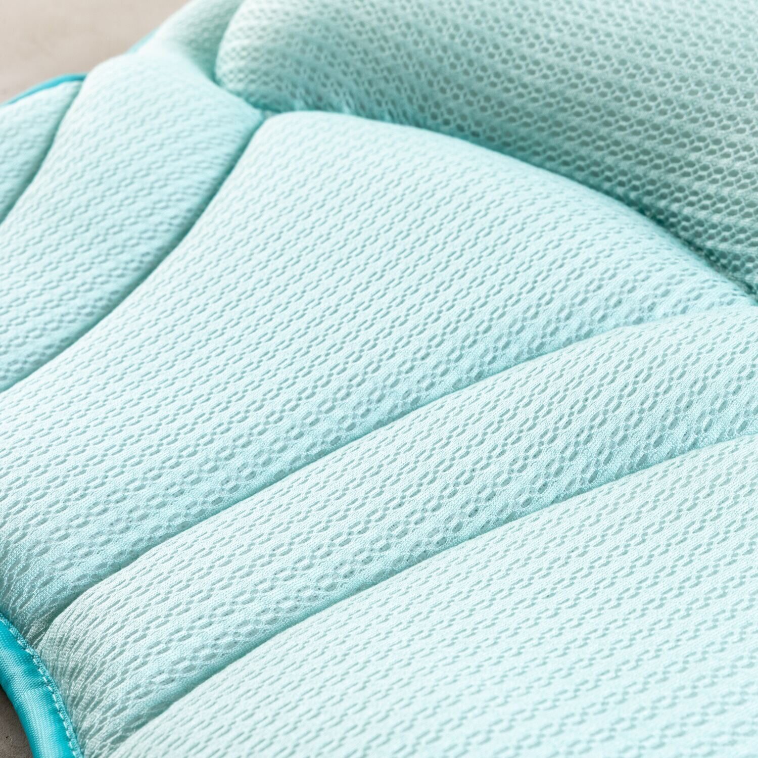 アイラブスパ 我が家のお風呂時間を ”スパタイム”へ 入浴中の首を休ませる お風呂専用の枕 スパピロー