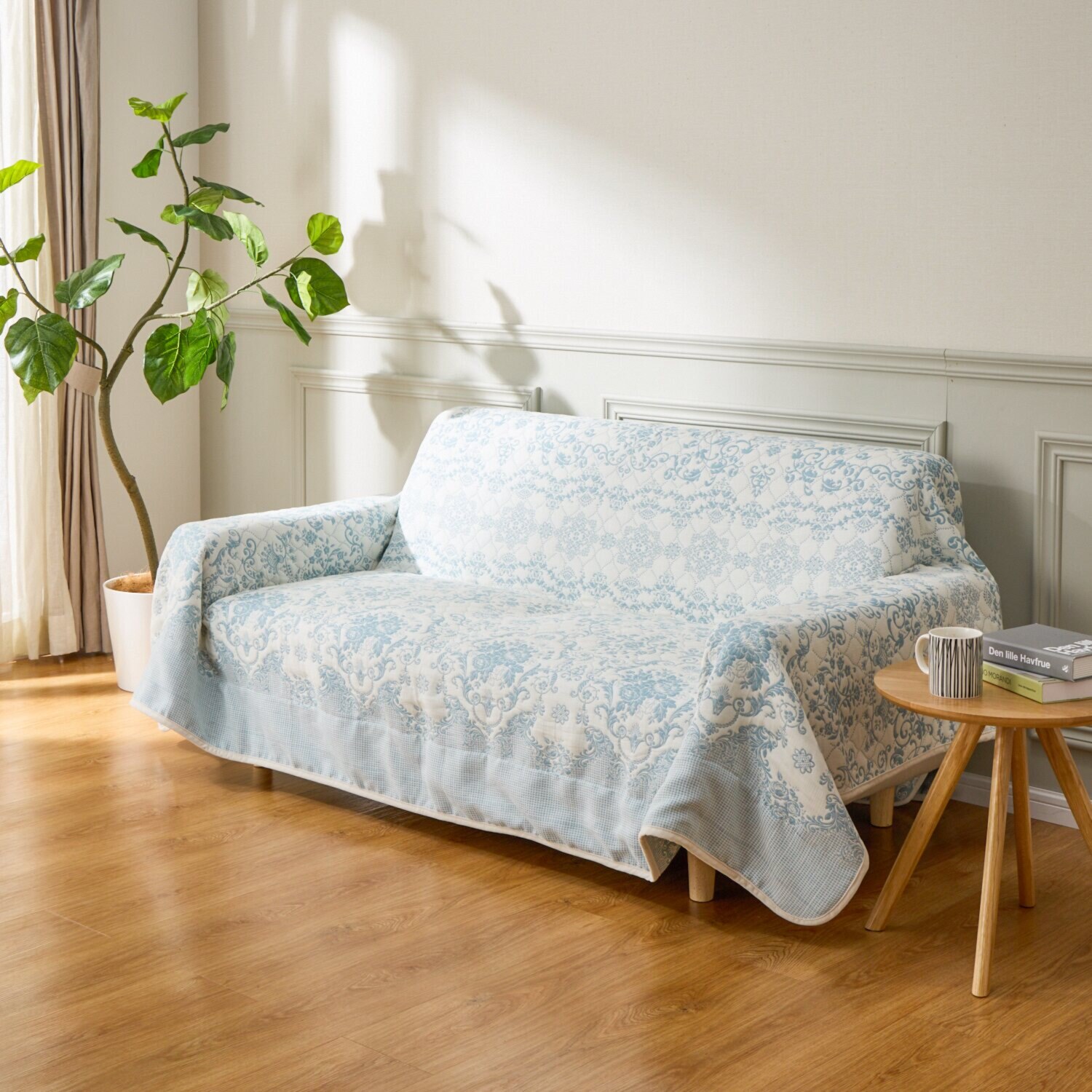 スワトウ刺しゅう協会認定 ジャガード織マルチカバー ＜１９０×２４０ｃｍ＞