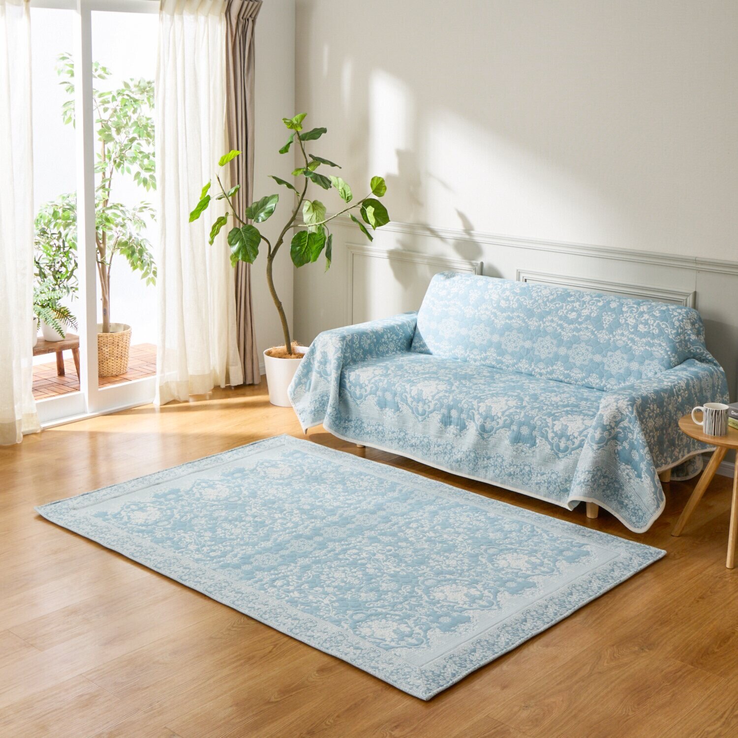 スワトウ刺しゅう協会認定 ジャガード織マルチカバー ＜１９０×２４０ｃｍ＞