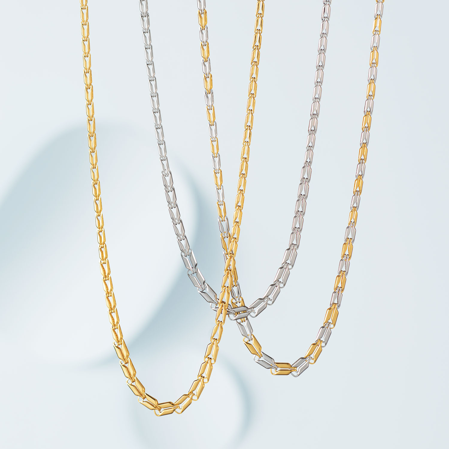 ラ・ピュア　バイ チェーンクリエイト ８．４ｇＵＰ 純金製 リバーシブル グラデーションネックレス