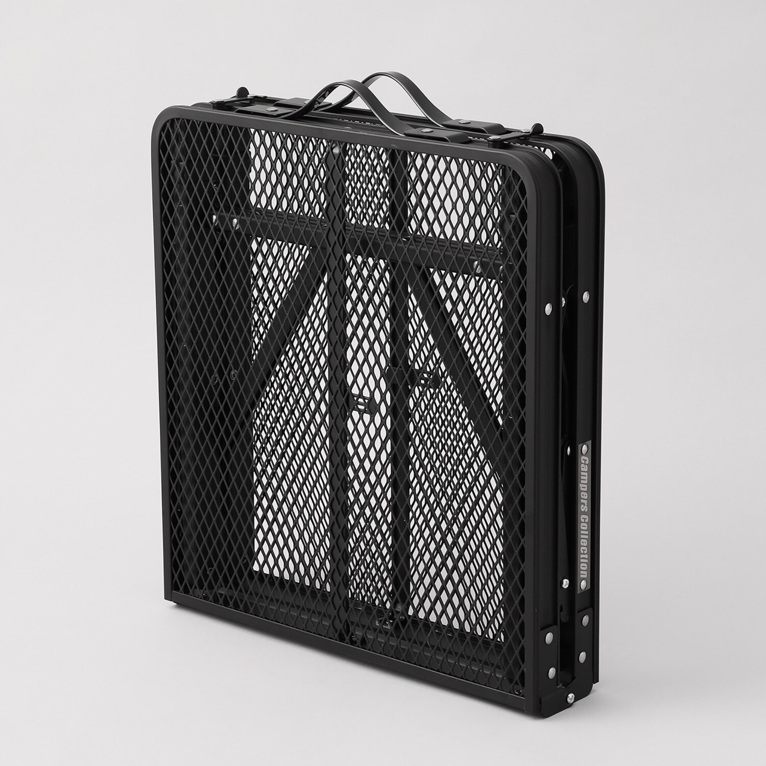 アウトドアだけでなく お家でも 多用途に使える タフライト ワンアクションテーブル