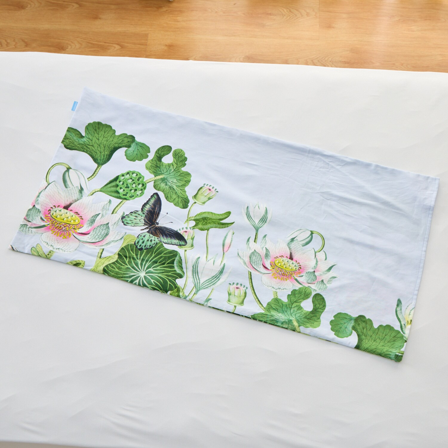 ウェッジウッド ワンダーラスト ウォーターリリー コットンサテン ピロケース 