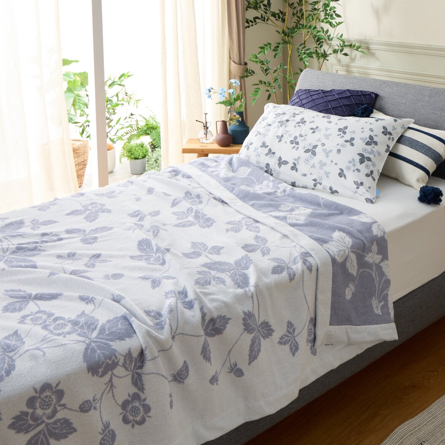 ウェッジウッド ストロベリーインクブルー 今治コットンタオルケット ＜シングル＞