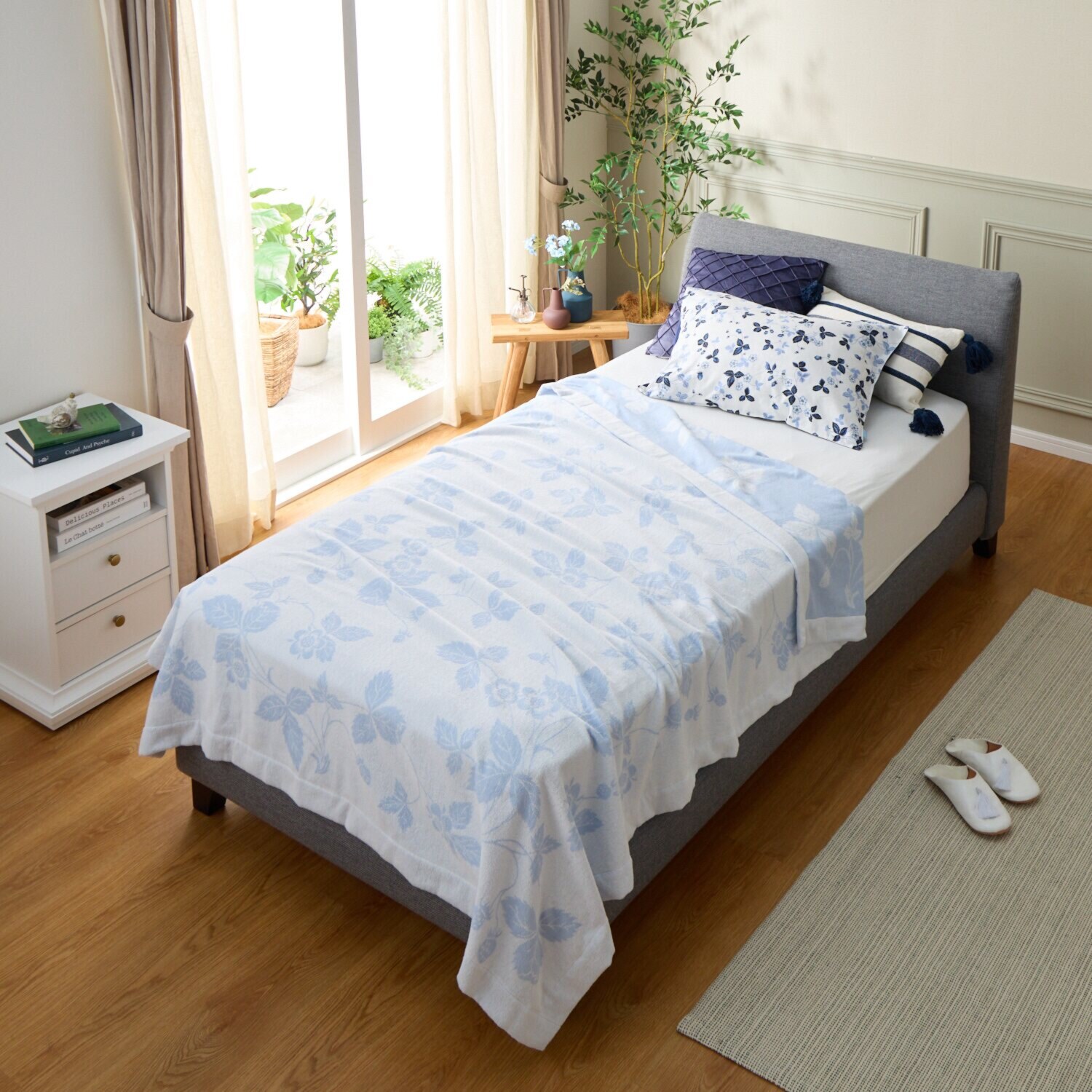 ウェッジウッド ストロベリーインクブルー 今治コットンタオルケット ＜シングル＞