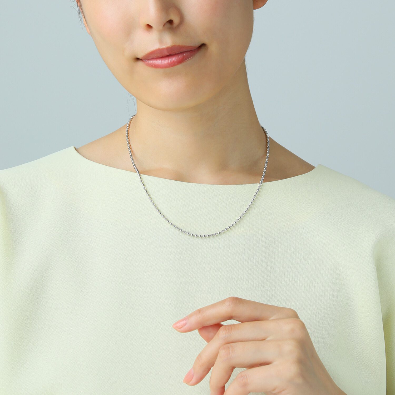 エクセラ イタリアン・シルバー ２層コーティング 鏡面仕上げ ボールネックレス