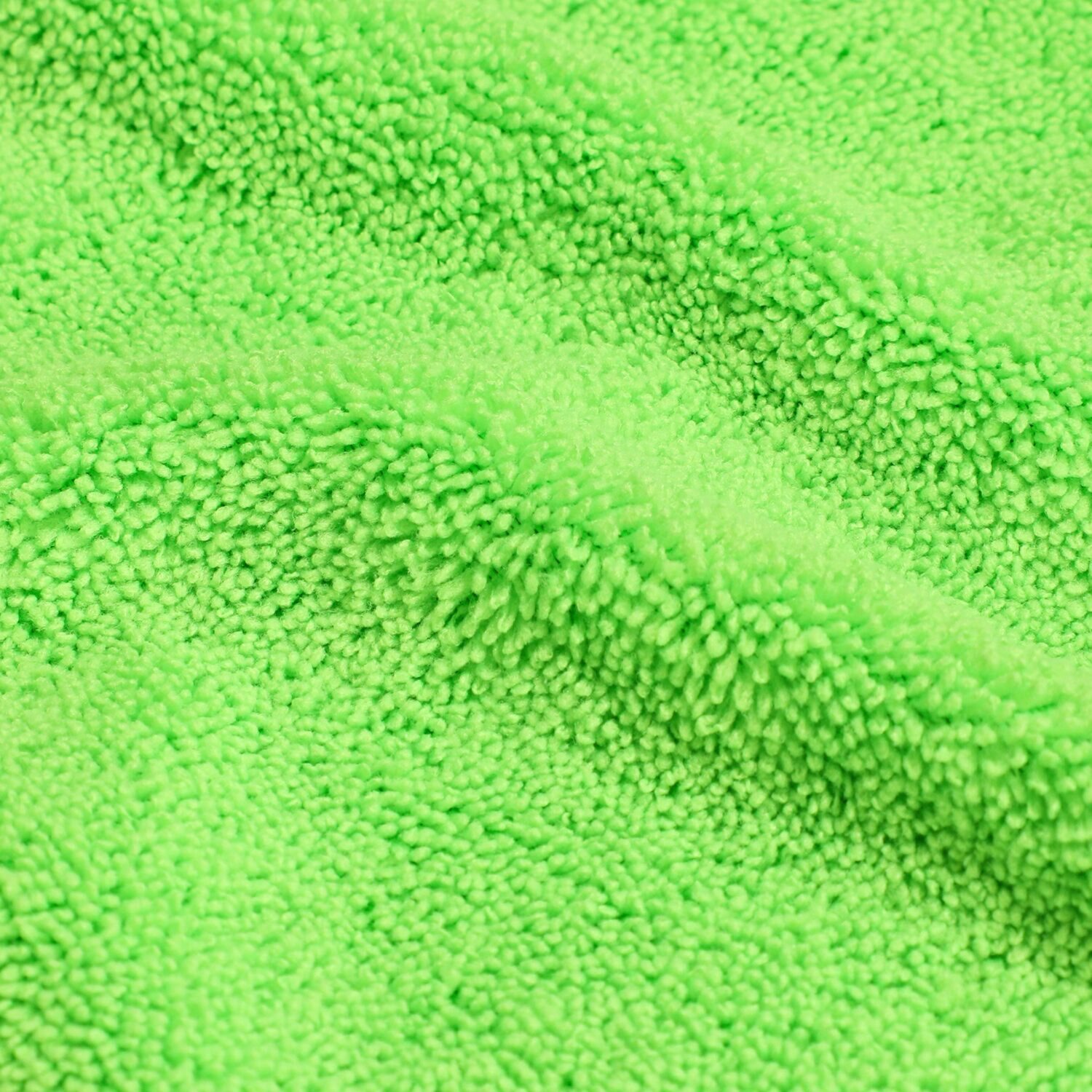 水なしで 洗車もコーティングも これ一本！ 簡単・時短の オールインワン洗車剤 ブリリアントクリーン