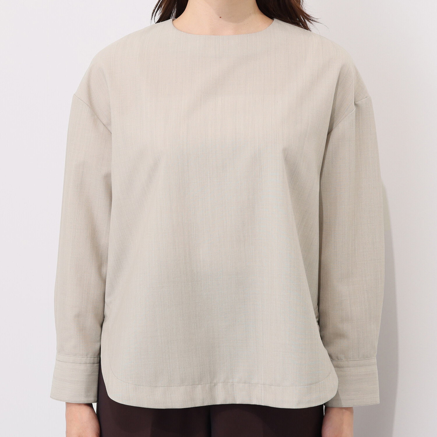 メリオン オーストラリア産 メリノウール混 シルキーソフトタッチ ラウンドヘムブラウス