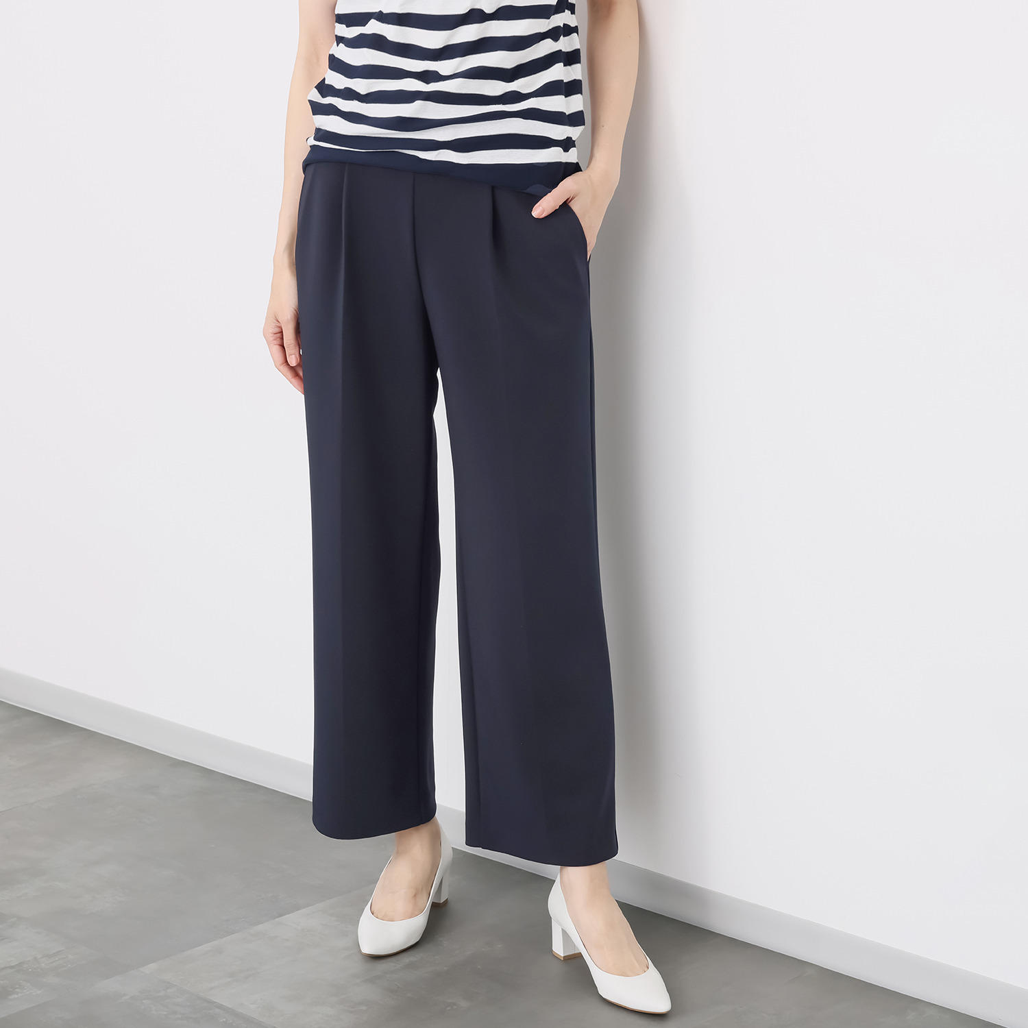 上質ごこち ボナンザ（Ｒ） センタープレス スタイリッシュ ワイドパンツ