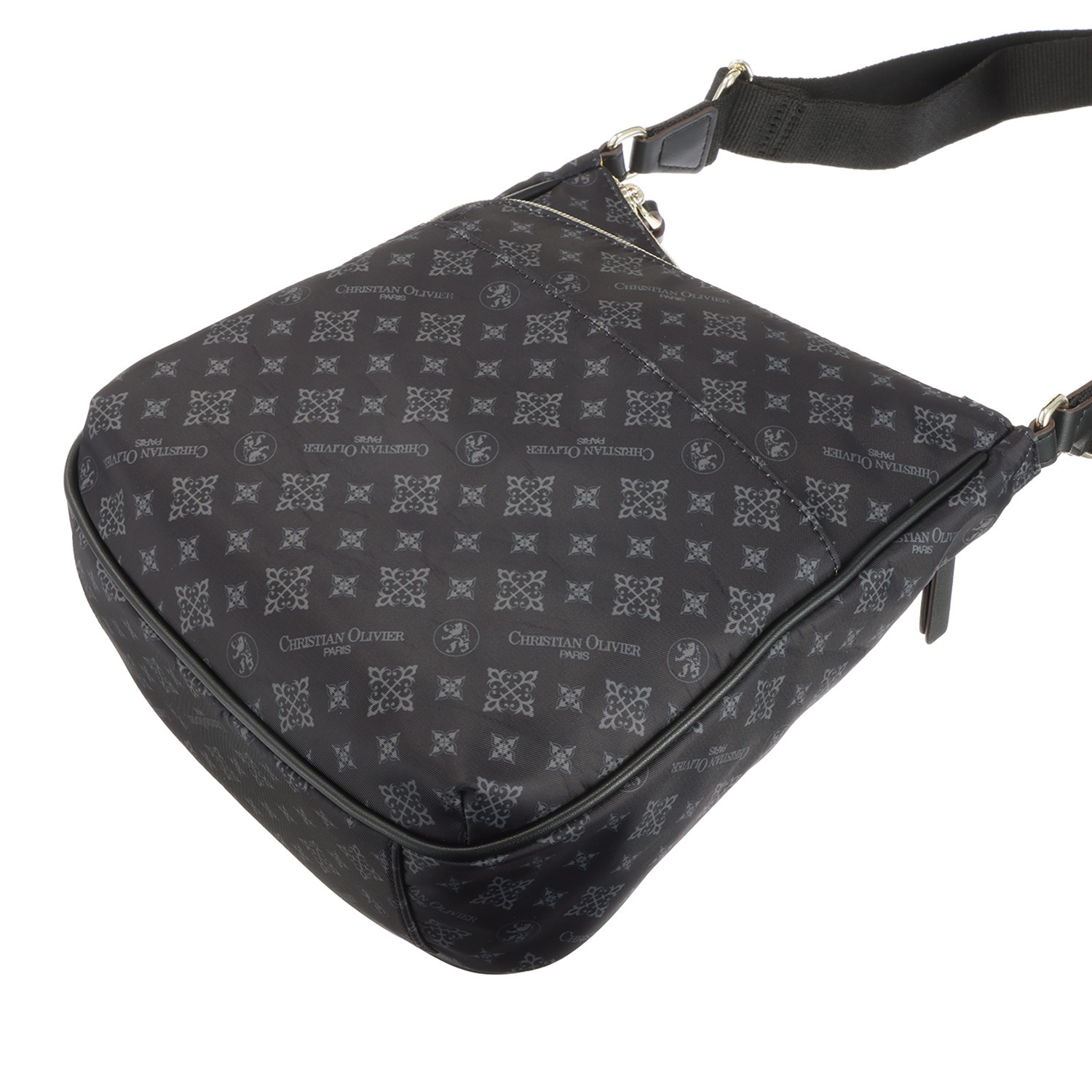クリスチャン　オリビエ はっ水モノグラム柄 ダブルＬ字ファスナー 軽量縦ショルダーバッグ 
