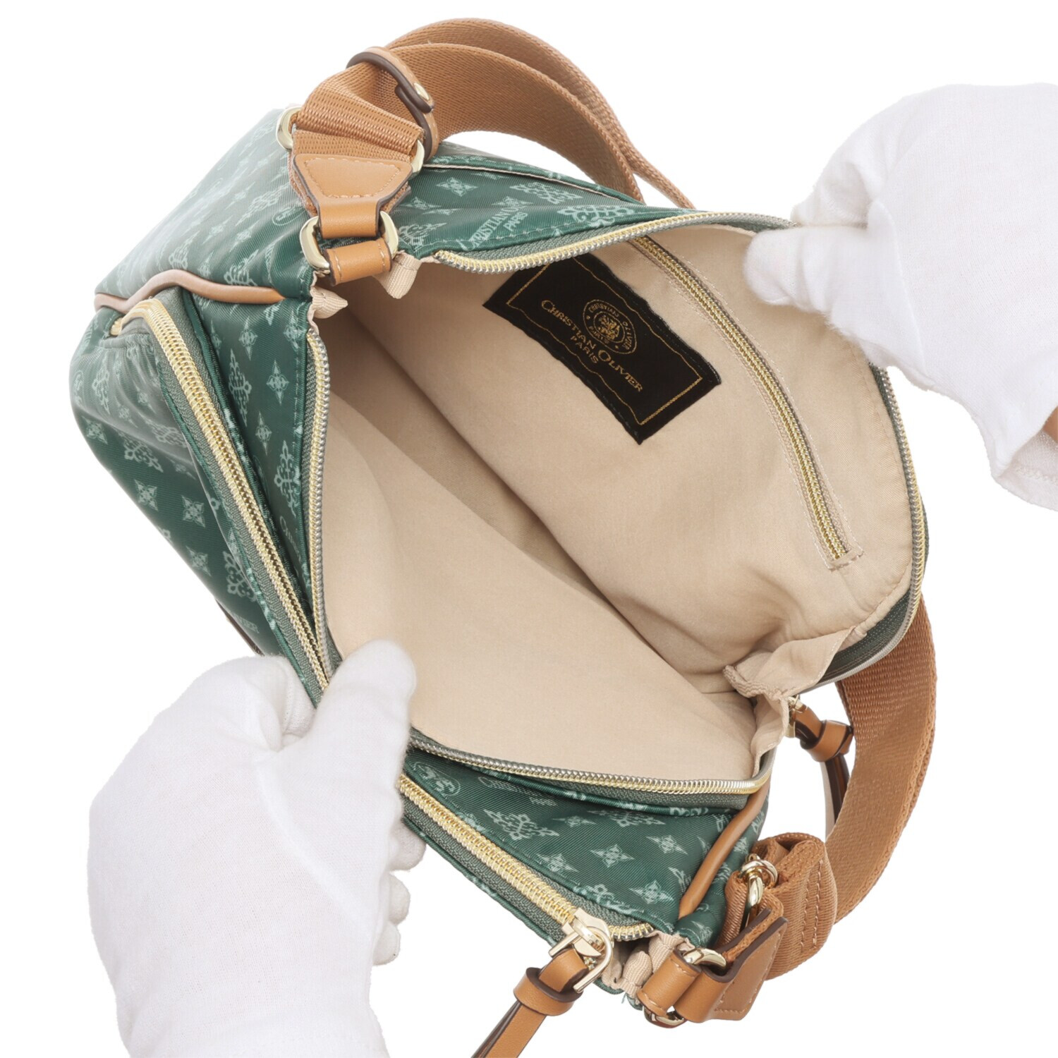 クリスチャン　オリビエ はっ水モノグラム柄 ダブルＬ字ファスナー 軽量縦ショルダーバッグ 