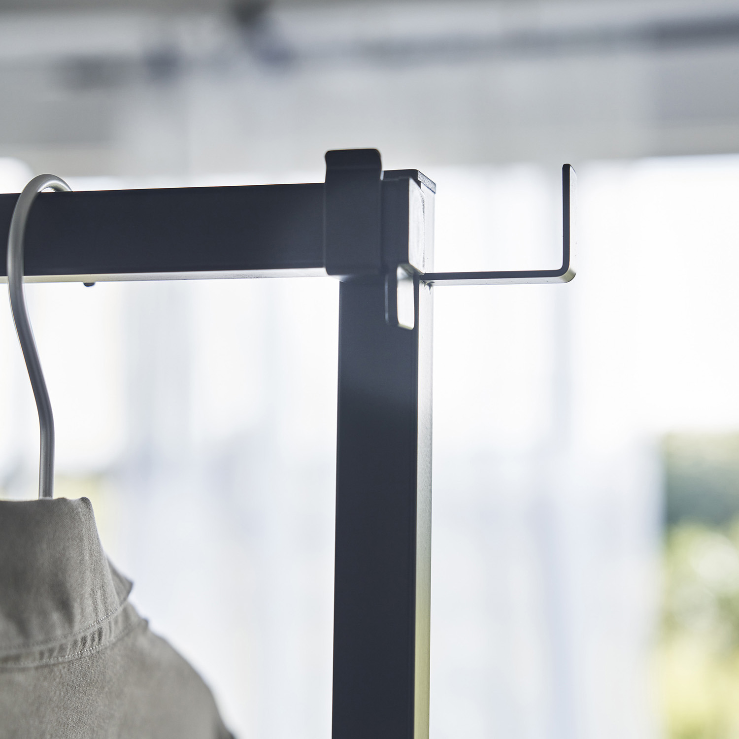 山崎実業　タワー サッと広げて簡単設置！ 折り畳み室内物干し