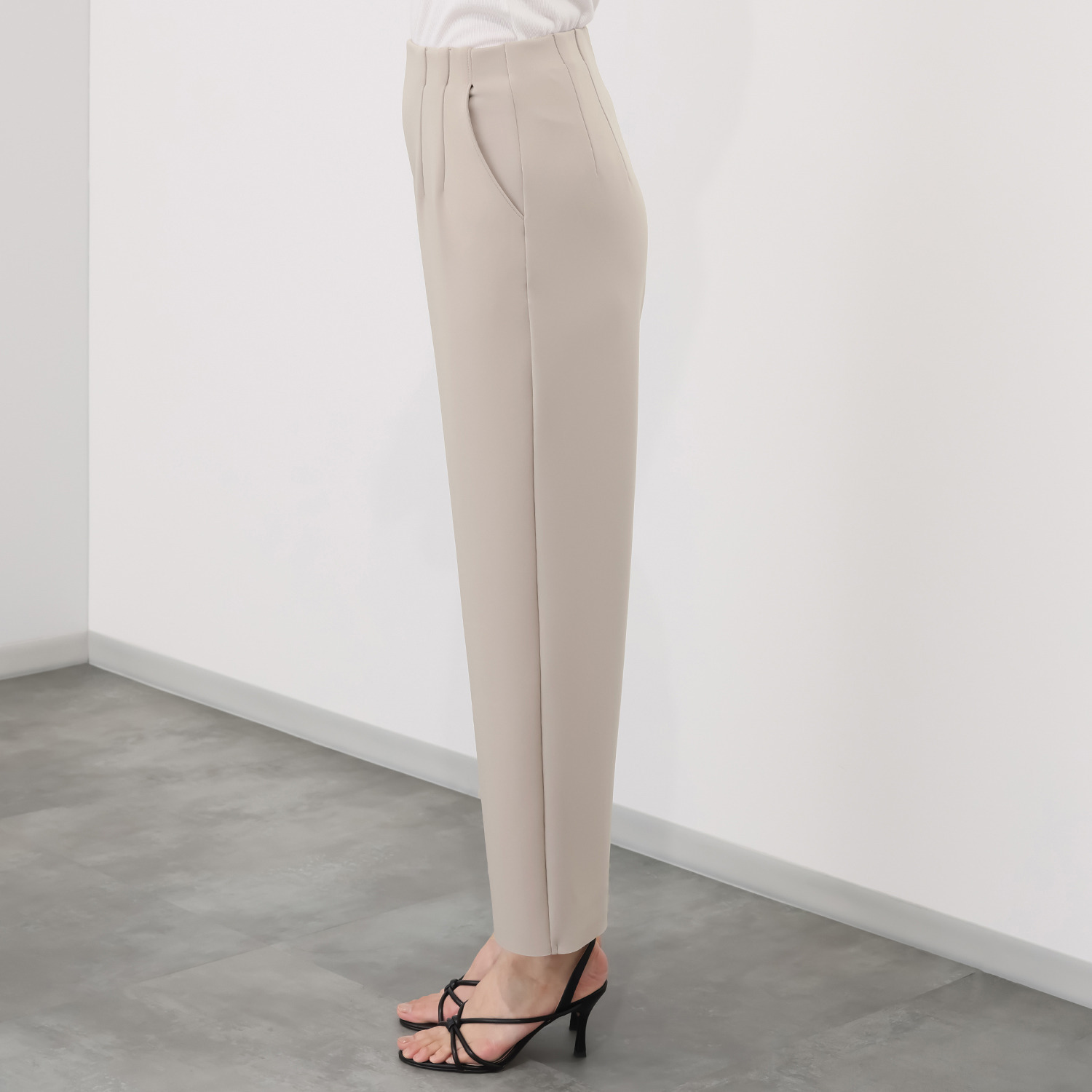 ダジュール セミワイドパンツ