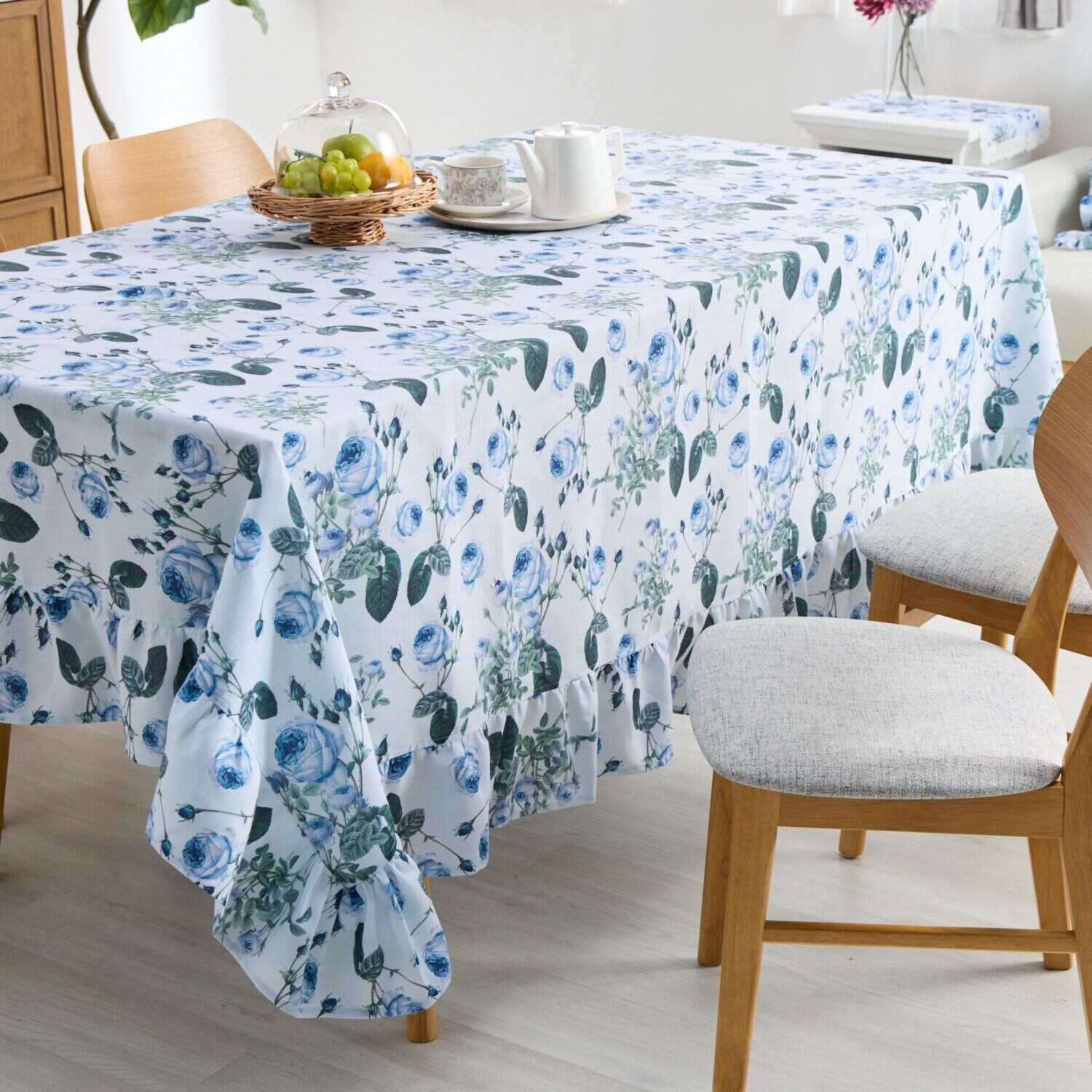 ラ　ルイス ルドゥーテ ブルーローズ マルチカバー ＜１９５×２４０ｃｍ＞