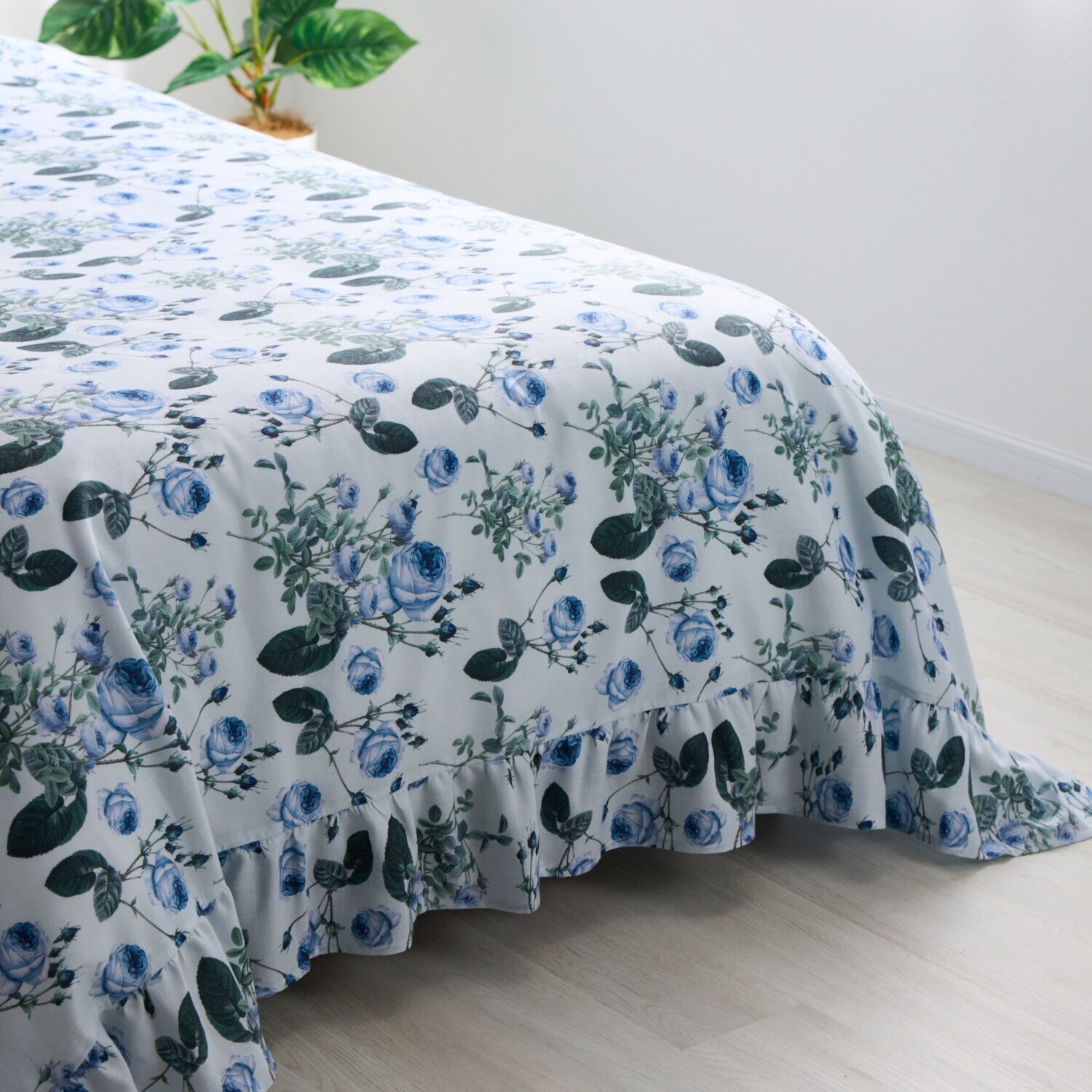 ラ　ルイス ルドゥーテ ブルーローズ マルチカバー ＜１９５×２４０ｃｍ＞