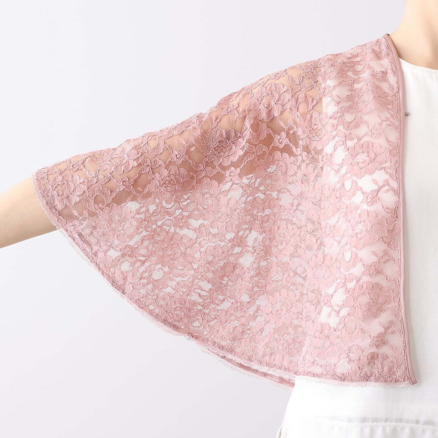 ラ　ルイス ローズレースケープ