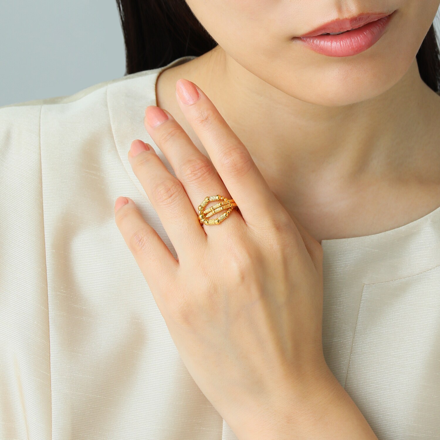 オール　ブランシュ 純金 バックルデザイン フレキシブルリング