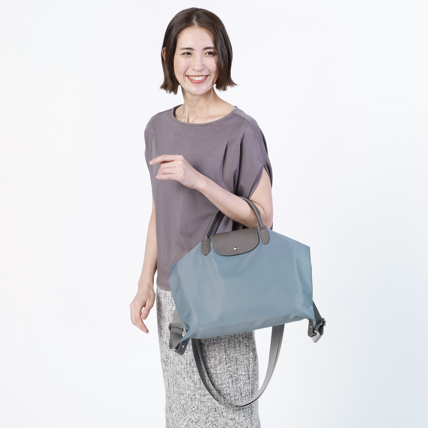 メイドバイスターズ 瞬間チェンジ！ ４Ｗａｙ 多機能はっ水リュック