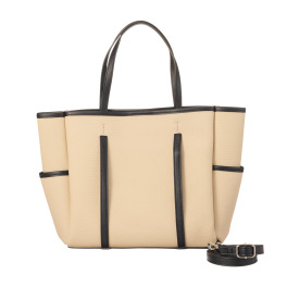 ラルジュ ストラップ付き Ａ４トートバッグ