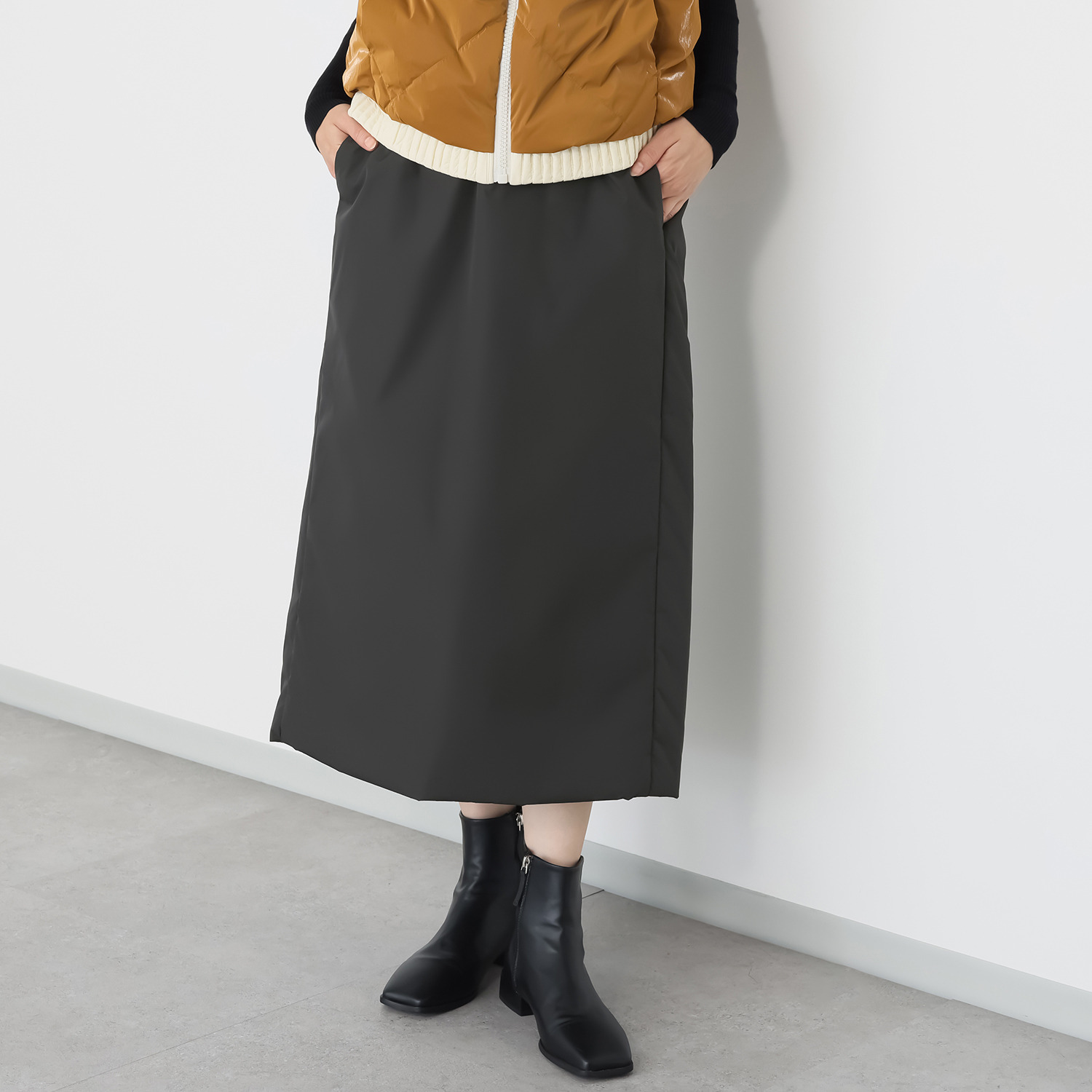 スタイルフライ 薄中綿入り サイドポケット付 ウエストゴム タイトスカート