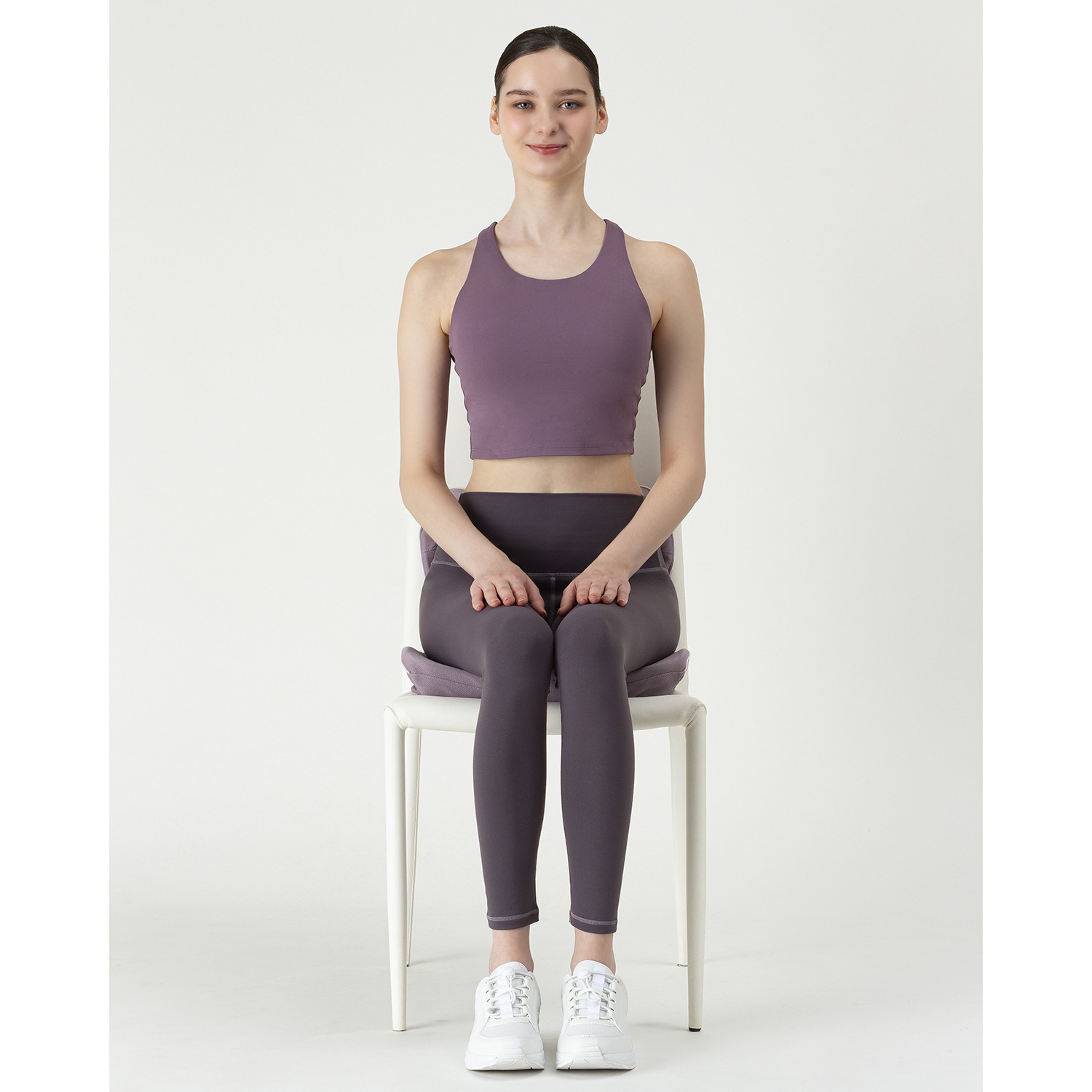 美しさは姿勢から ｎｉｓｈｉｋａｗａ　西川 お尻のまくら Ｋｅｅｐｓ　クッション 　ｆｏｒ　ｂｅａｕｔｙ