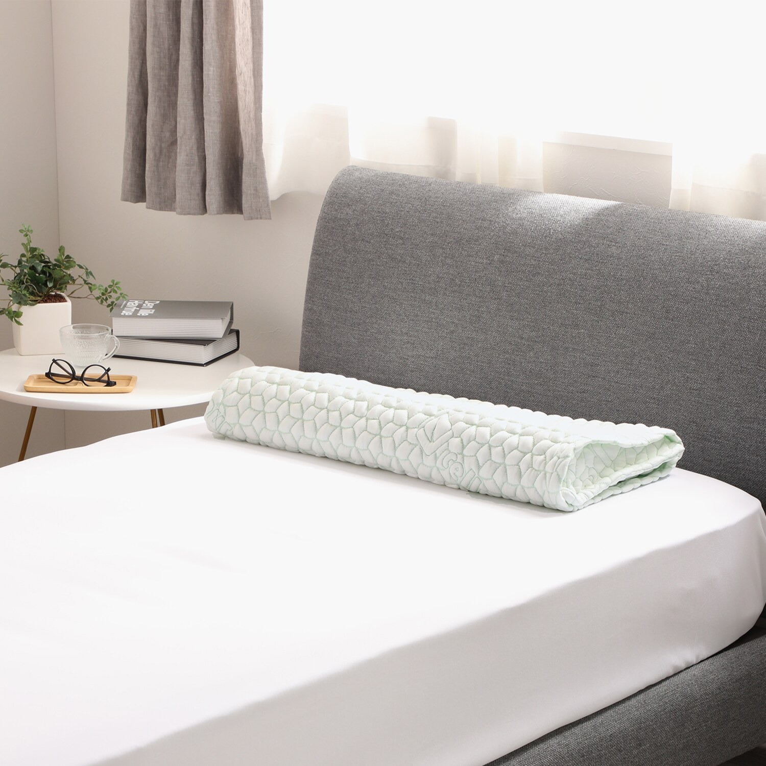 セルプール 首のＳ字ラインをキープ！ 理想的な寝姿勢を目指す枕  “フォー・ユア・ ネック・ピロー” チューブカバー付