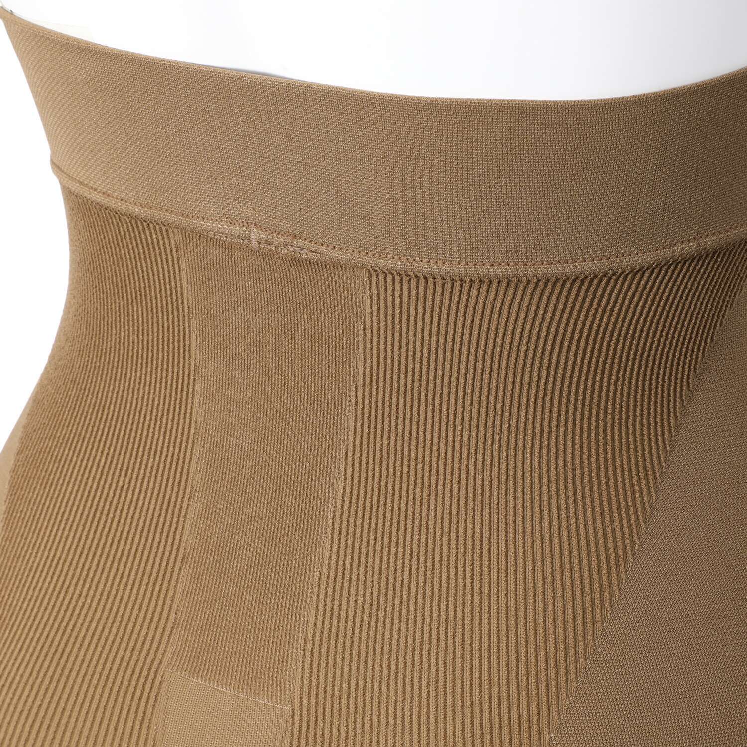 特殊素材でサラっと快適！ 超薄型 腰楽テーピングサポーター ｎｅｏ ２枚セット