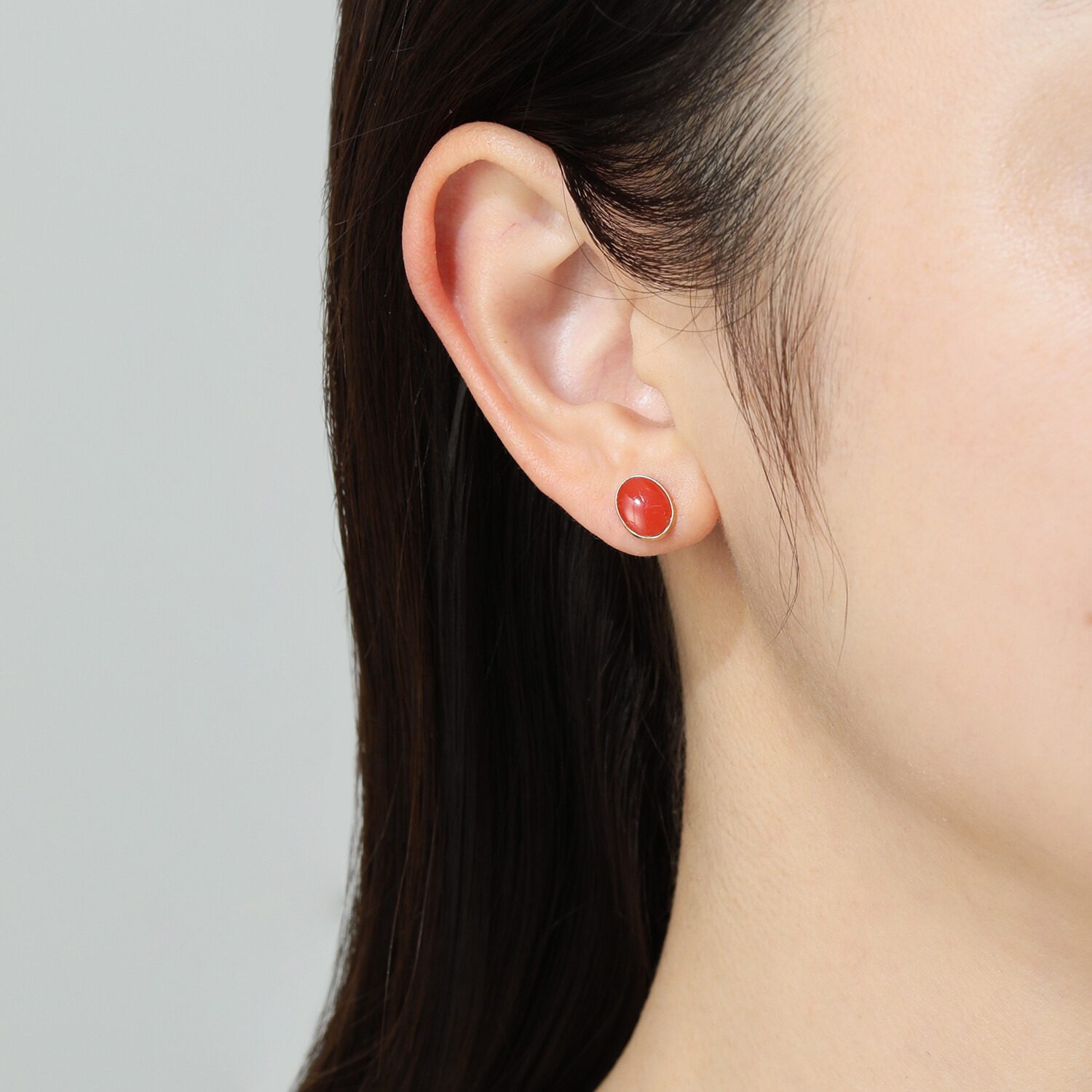 珠里 シルバー 地中海サンゴ オーバルカボション スタッドピアス