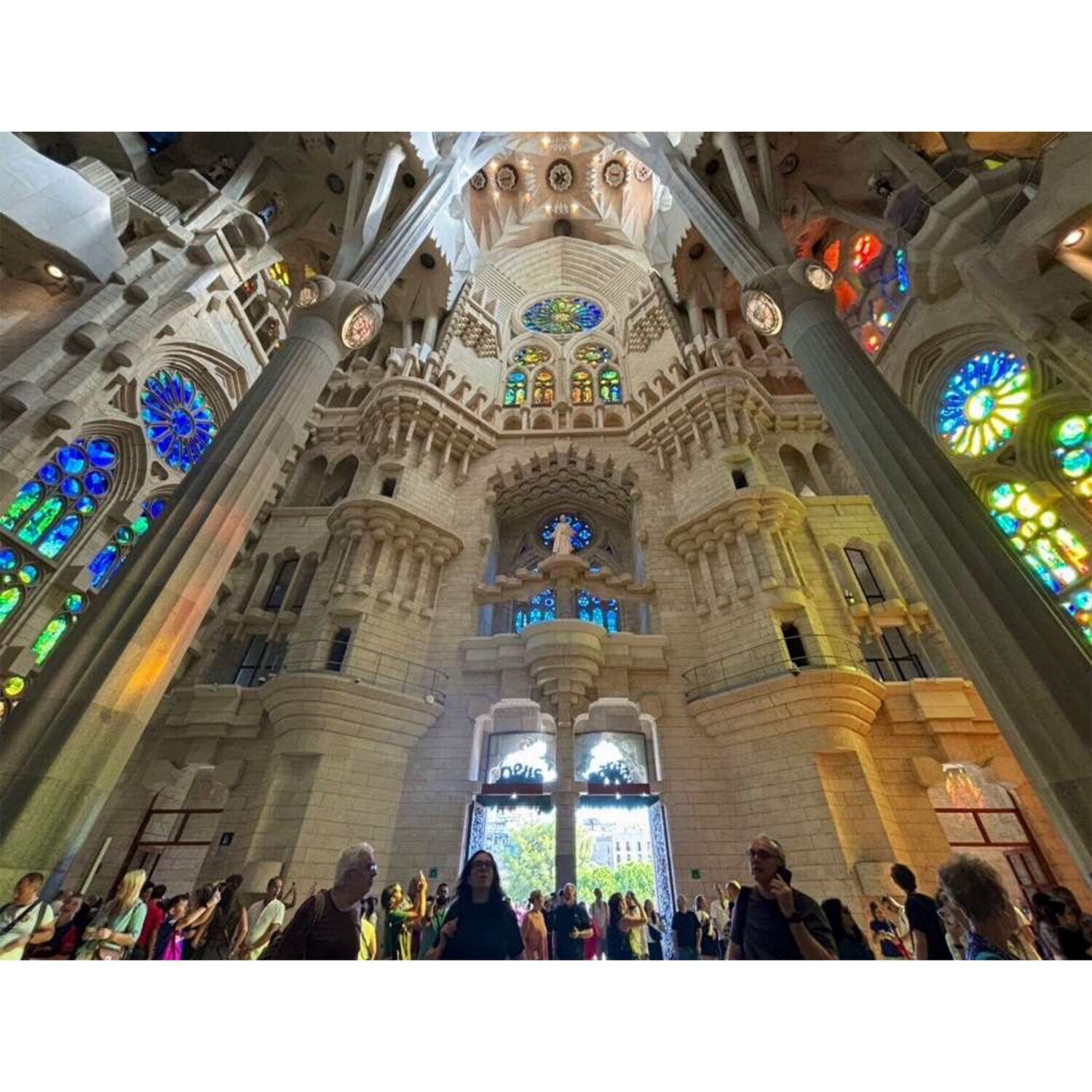 大人時間を愉しむ ５つ星ホテルにご宿泊！ こだわりのスペイン紀行 ８日間 “羽田空港発着 　２名１室”