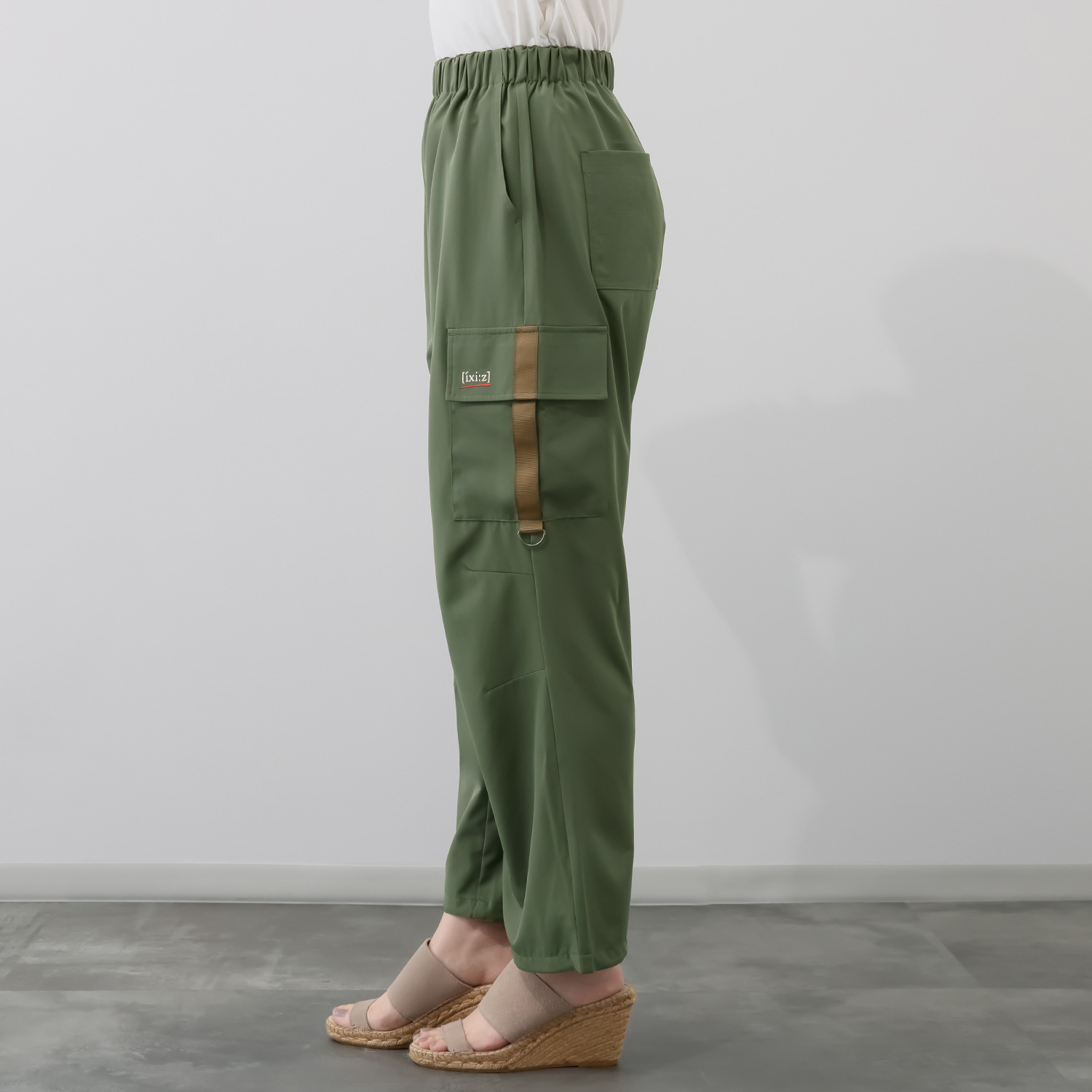 イクシーズ 接触冷感 サイドアクセント パラシュート カーゴパンツ