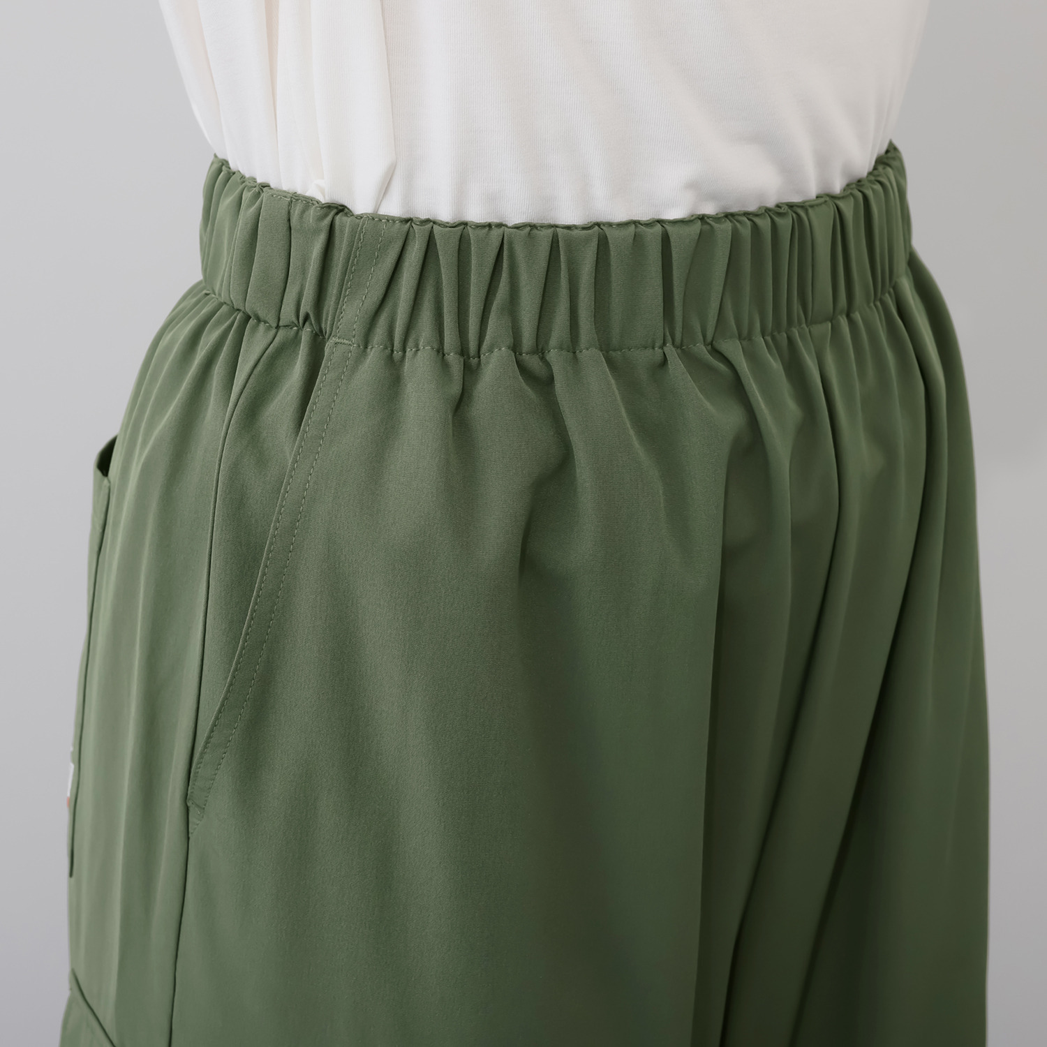 イクシーズ 接触冷感 サイドアクセント パラシュート カーゴパンツ