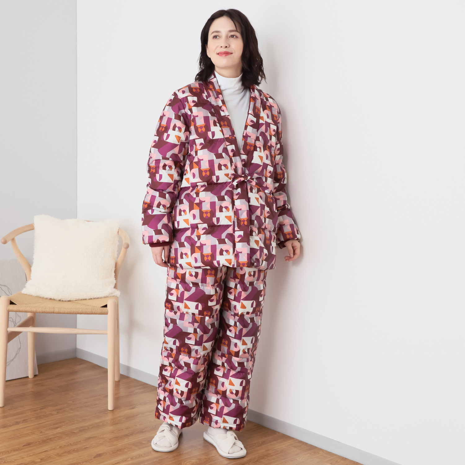 モリリン 軽くてあったか ホワイトダックダウン 羽毛ハンテン ＜Ｍ〜Ｌ、ＸＬ＞