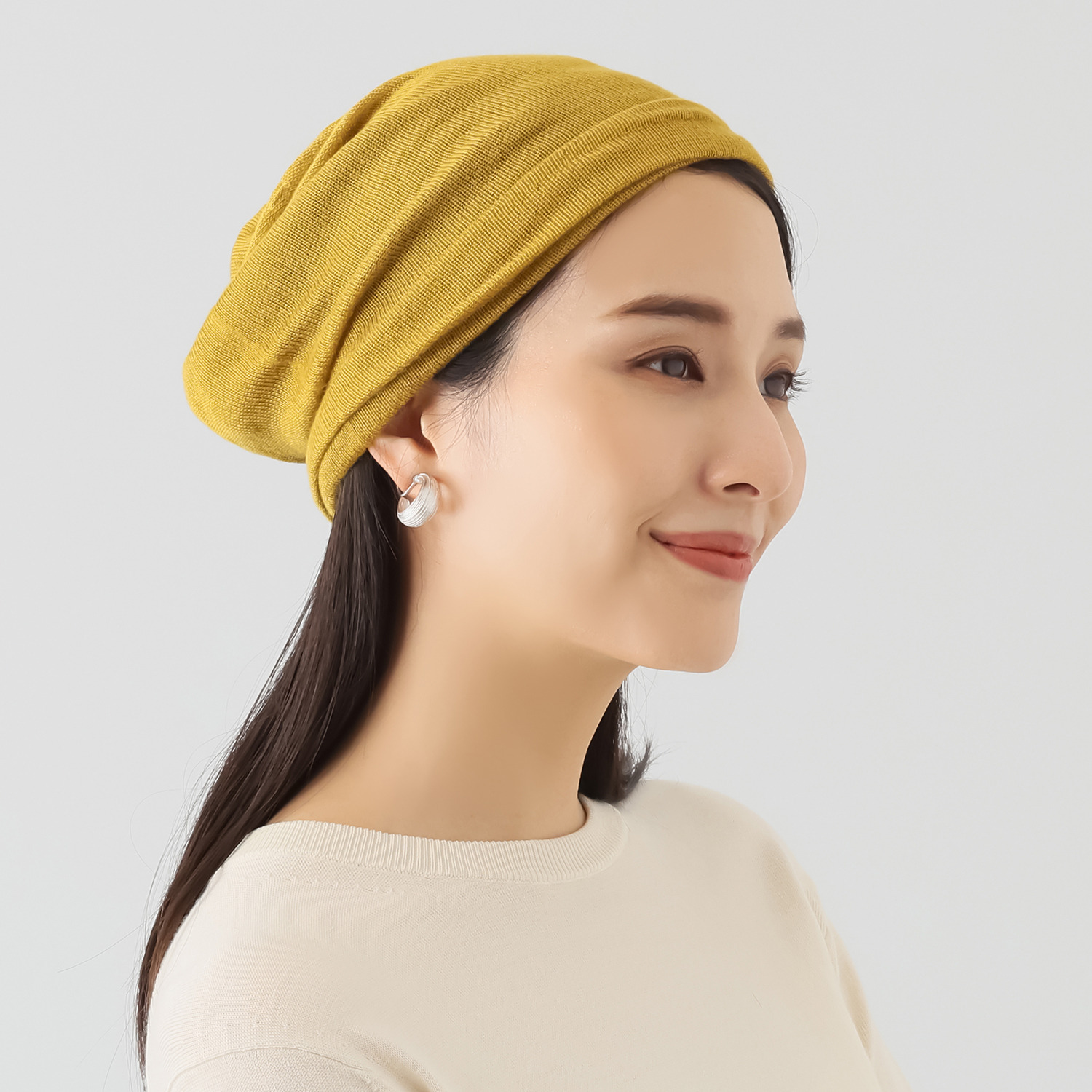 ハセガワ カシミヤより細い スパンシルク１００％ 無縫製ネックウォーマー ２枚セット