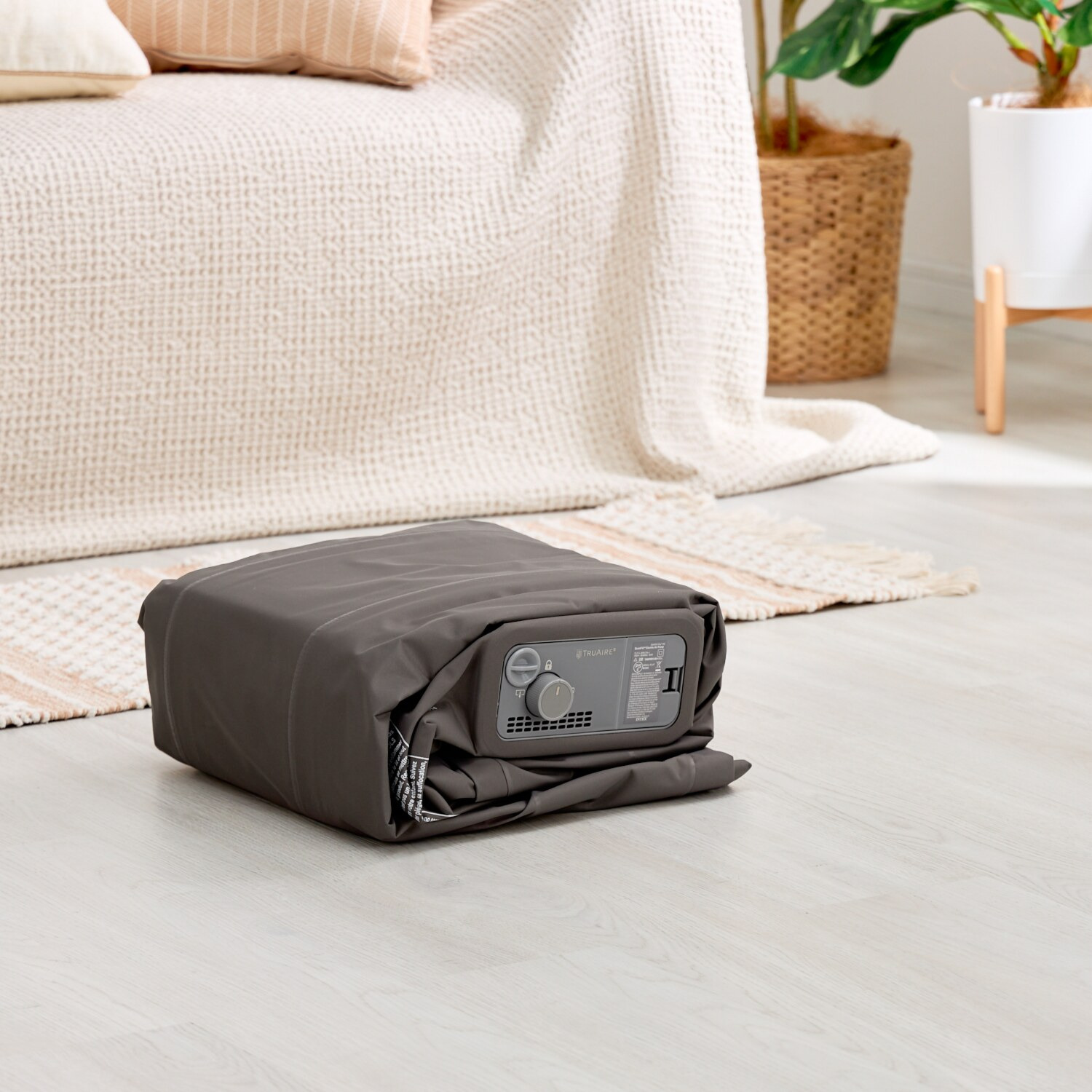 電動ポンプ内蔵 エアーベッド ”ＩＮＴＥＸ ＴＲＵＡＩＲＥ” ＜ダブル＞