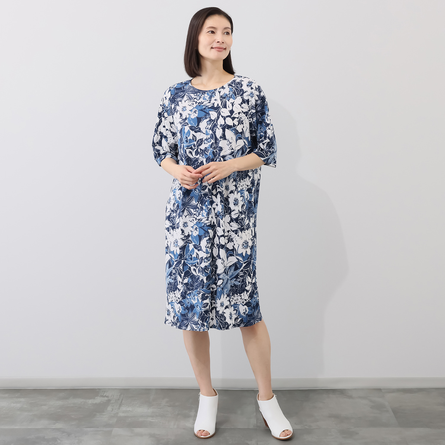 ダジュール 快適ストレッチ素材 コクーンシルエット ワンピース