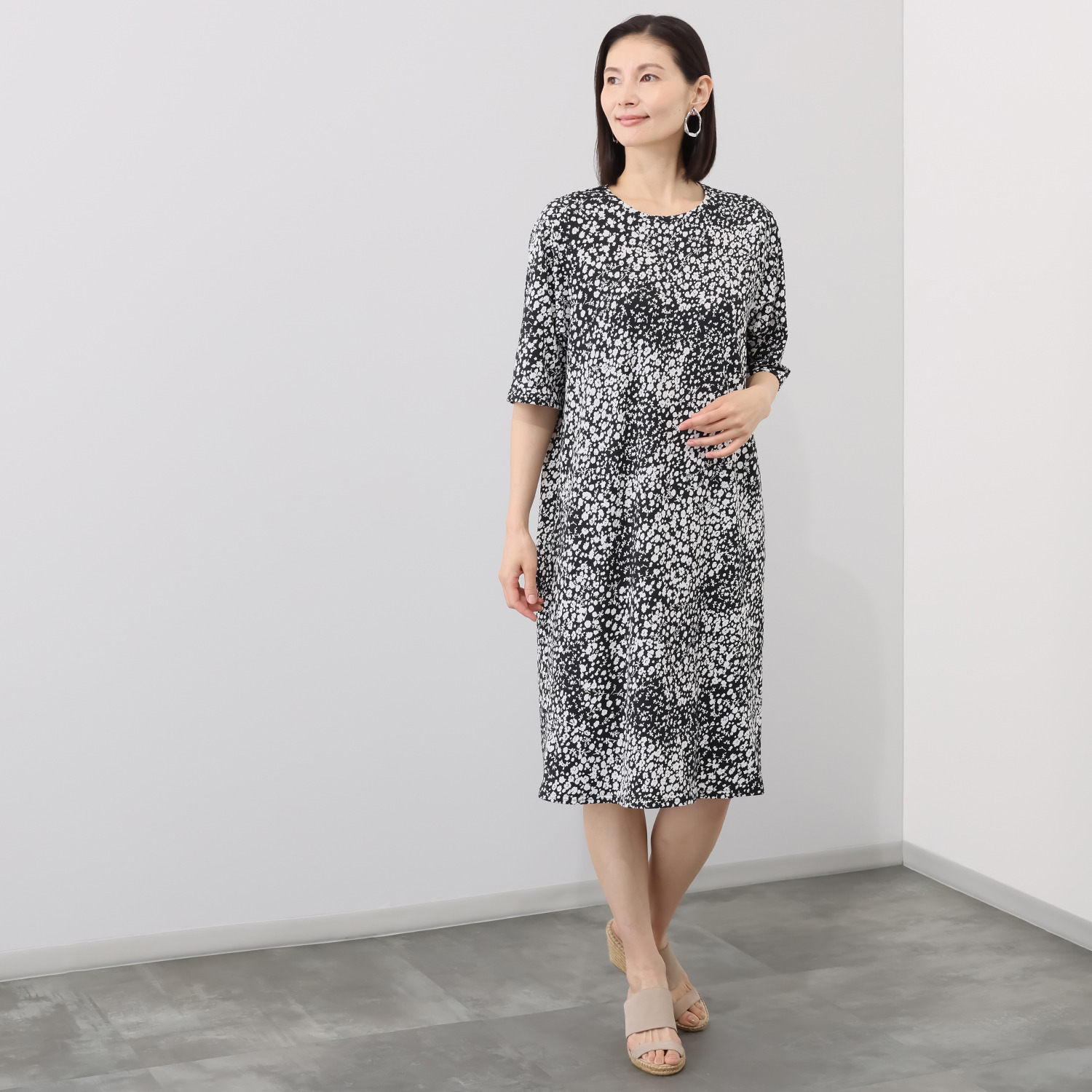 ダジュール 快適ストレッチ素材 コクーンシルエット ワンピース