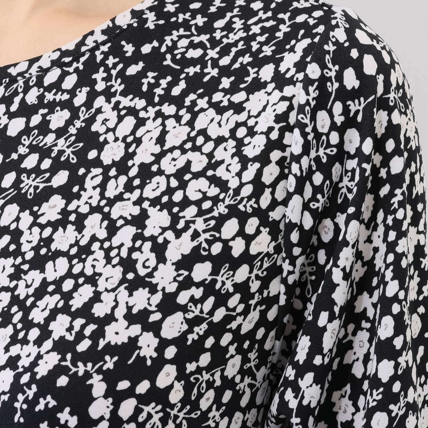 ダジュール 快適ストレッチ素材 コクーンシルエット ワンピース