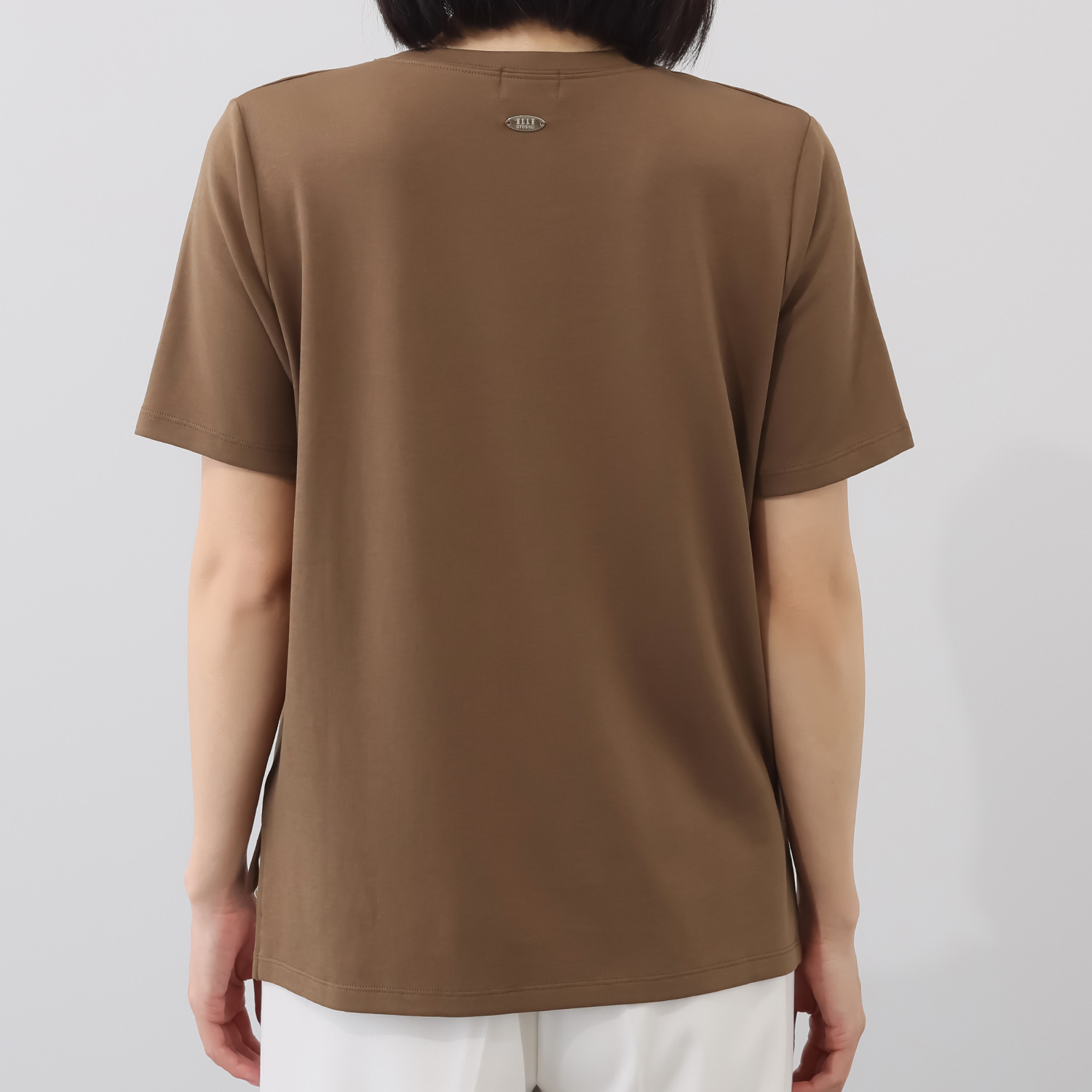 エル　ステュディオ ＥＬＬＥ８０周年記念 アーティストグラフィック Ｔシャツ
