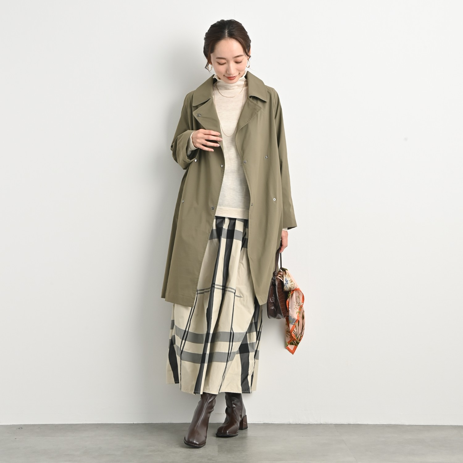 元町ゼラール なめらか＆きれい見え 洗える！　シルク混 ハイゲージニット ハイネックプルオーバー