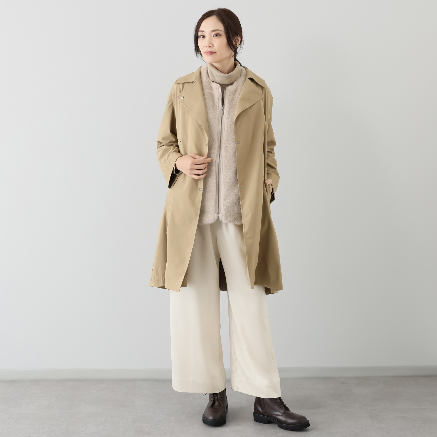 元町ゼラール 着回し抜群で大活躍！ フェイクファーベスト付 はっ水＆軽量ストレッチ ダブルフロントコート